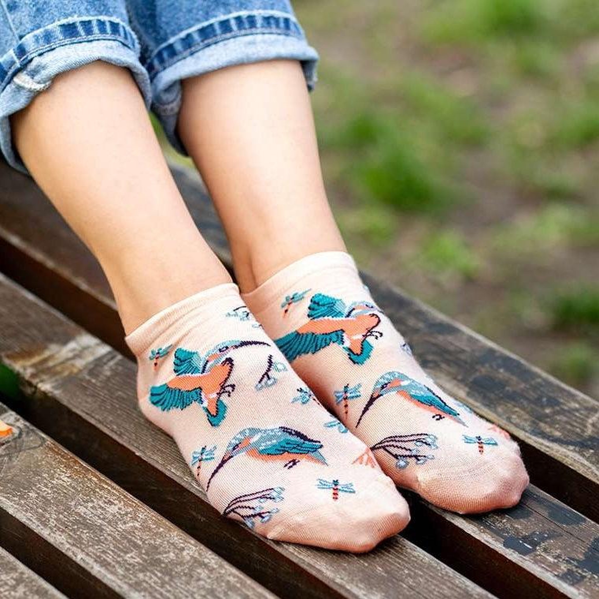Voir la diapositive 3 : PIRIN HILL Socquettes en bambou oiseaux & fleurs - beiges