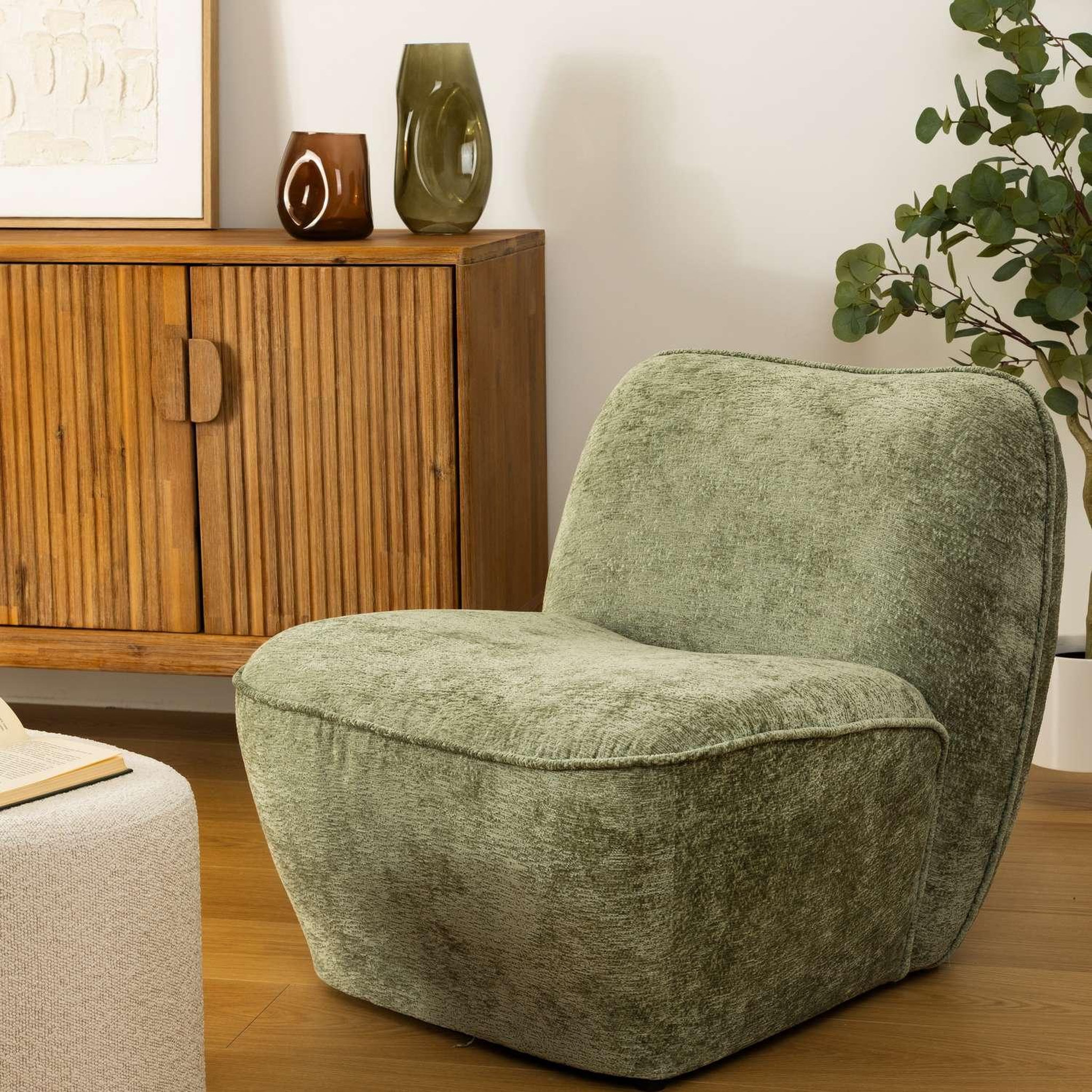 Voir la diapositive 2 : ATMOSPHERA Chauffeuse en tissu chenille MINARI - Vert
