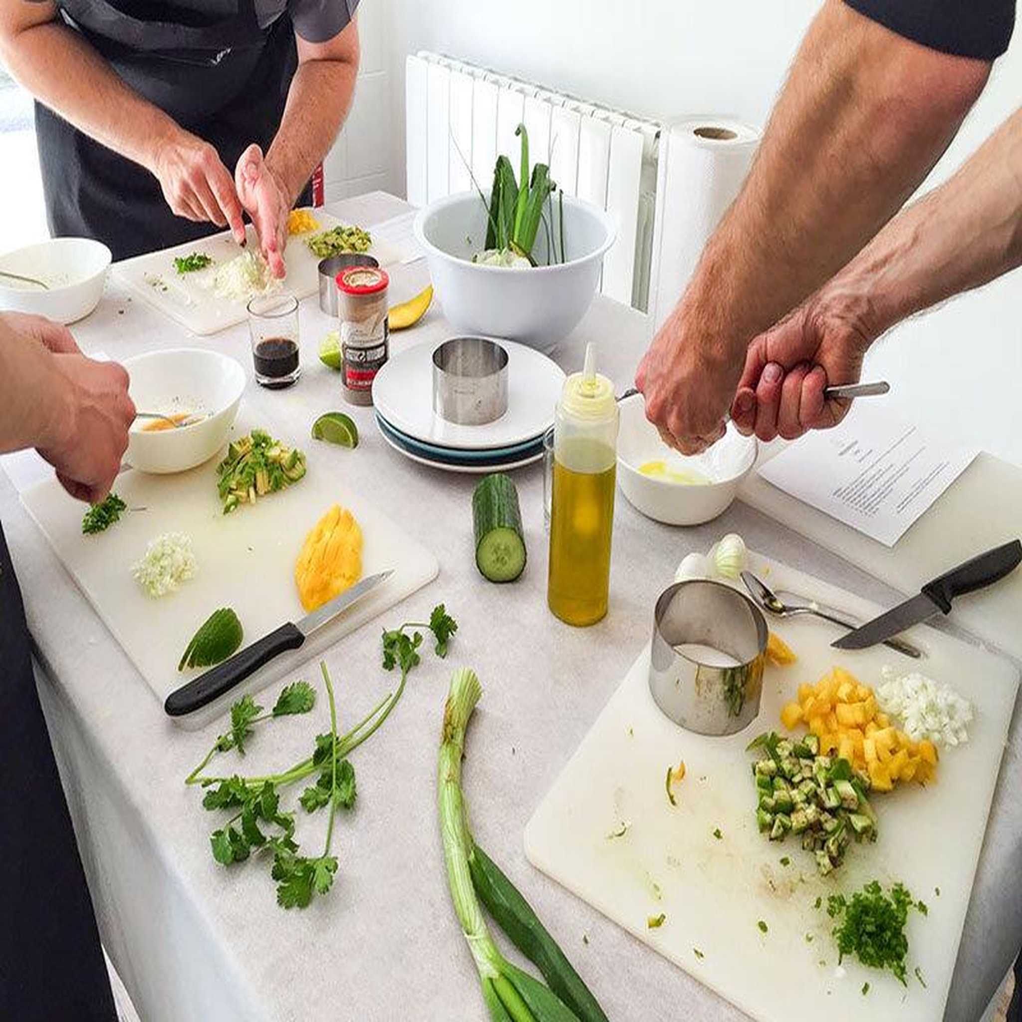 Voir la diapositive 3 : Smartbox Cours de cuisine de 2h30 pour 1 personne près de montpellier - coffret cadeau gastronomie