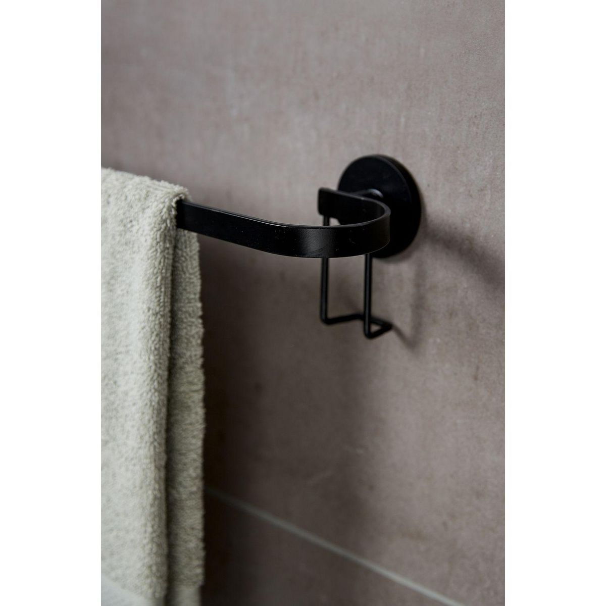 Wenko Porte-serviettes mural indus Classic - L. 45 cm - Noir