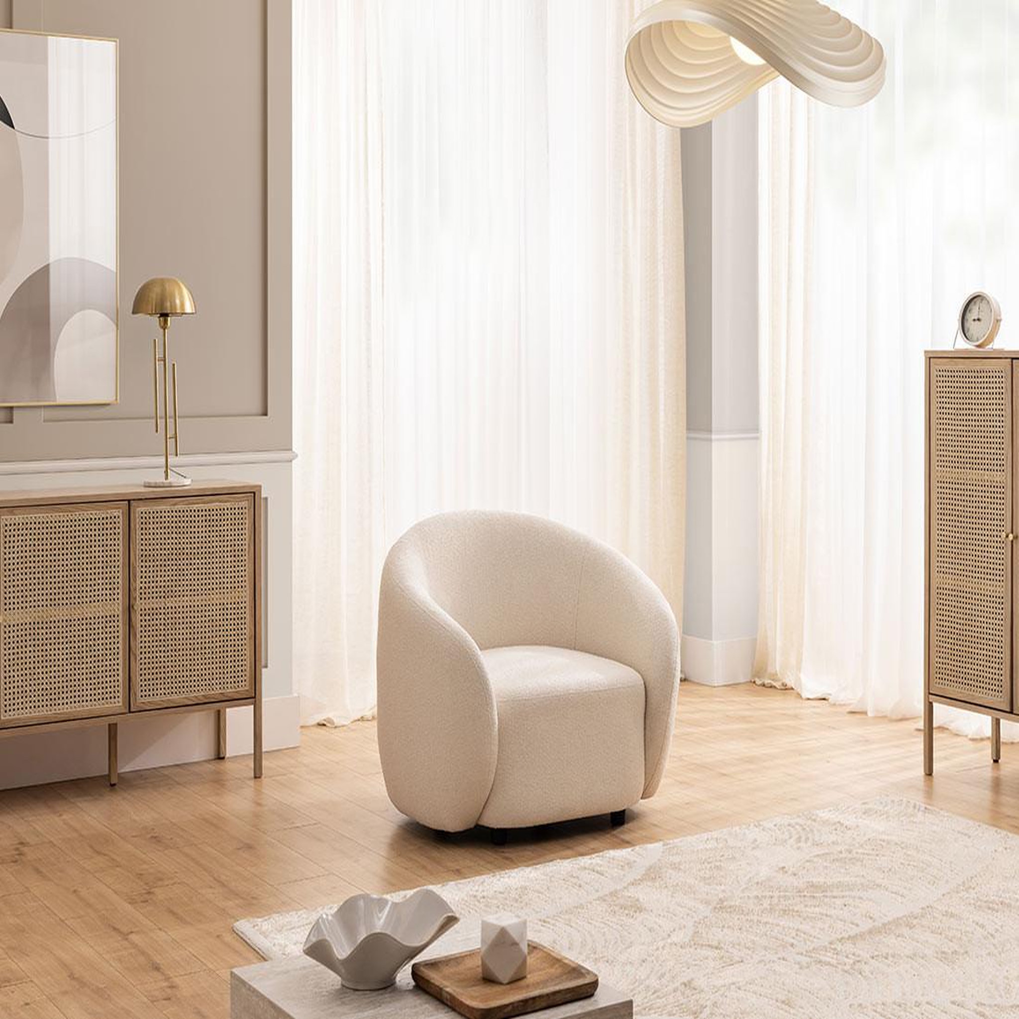 Voir la diapositive 3 : LISA DESIGN Flore - fauteuil en tissu bouclette