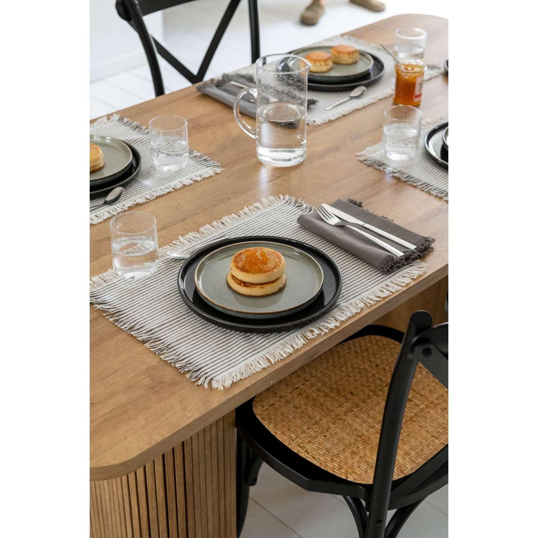 Voir la diapositive 6 : ATMOSPHERA Table à manger colva pour 6 personnes en bois - marron