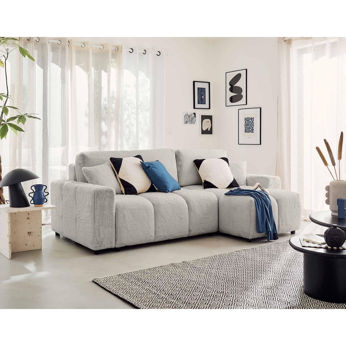 LISA DESIGN Crocus - canapé d'angle réversible - 4 places - convertible avec coffre - en fausse fourrure