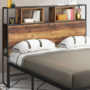 Voir la diapositive 2 : ID MARKET Tête de lit sur pied HAWKINS 145 cm bois foncé design industriel