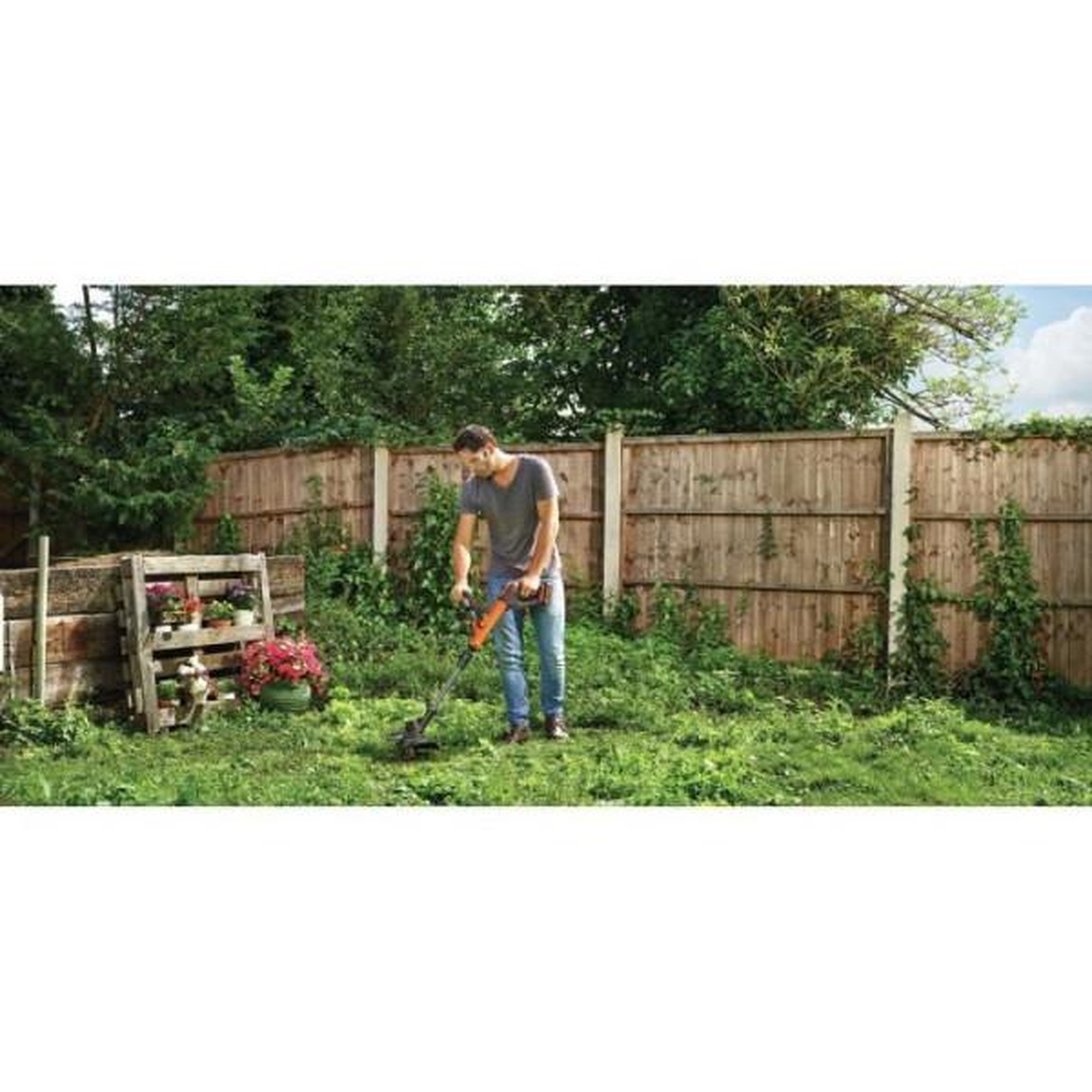 Voir la diapositive 3 : Black et Decker Coupe-bordure sans fil BLACK+DECKER STC1840EPC-QW - 18V - 30 cm