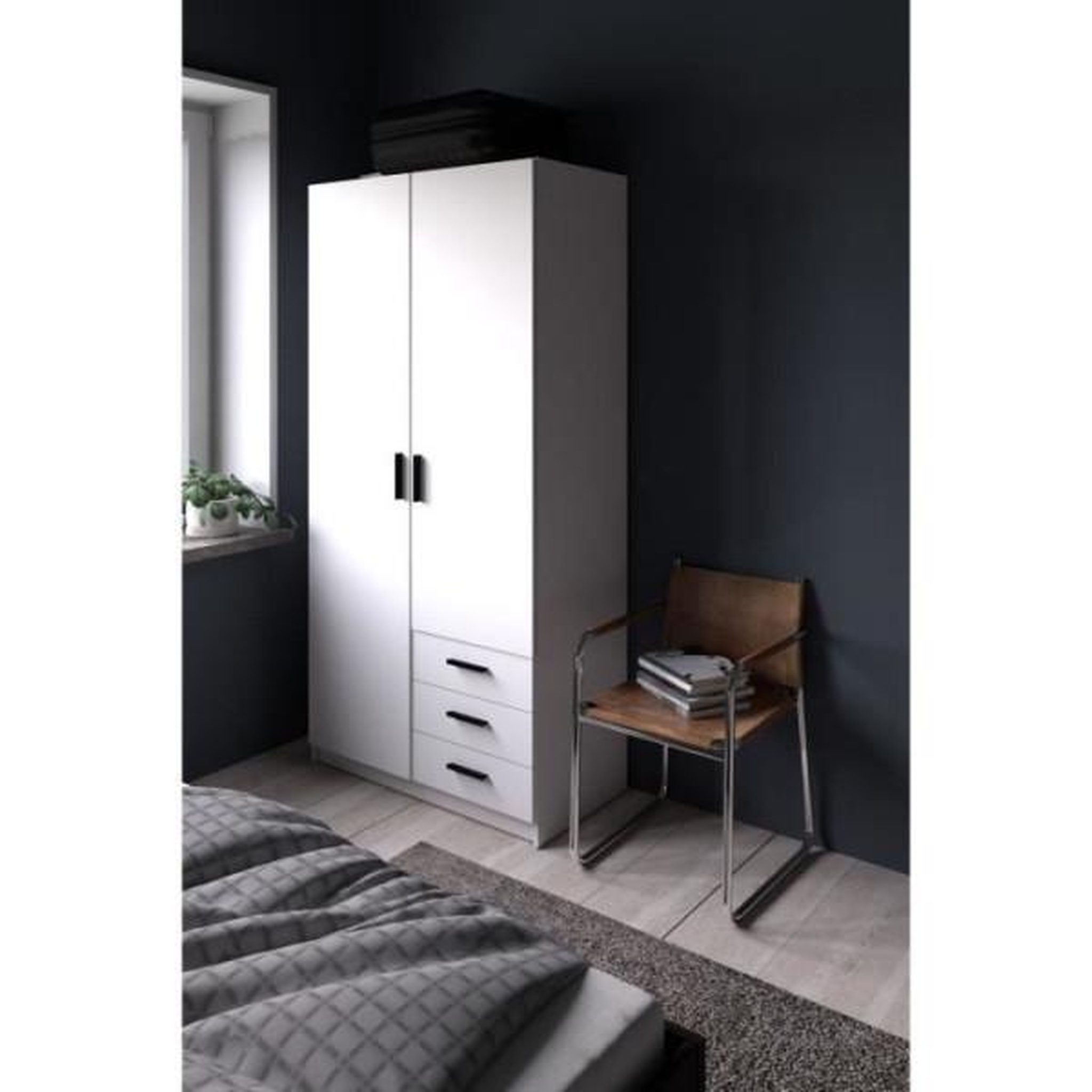 Voir la diapositive 2 : TVILUM Armoire VEGA - Décor Blanc mat - 2 portes + 3 tiroirs - L 98,5 x P 49,6 x H 200,4 cm
