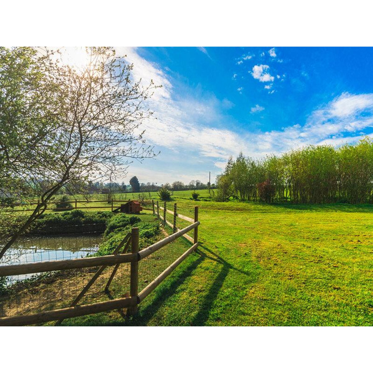 Smartbox 2 jours en chalet tipi avec vélos et panier apéritif près de Caen - Coffret Cadeau Séjour