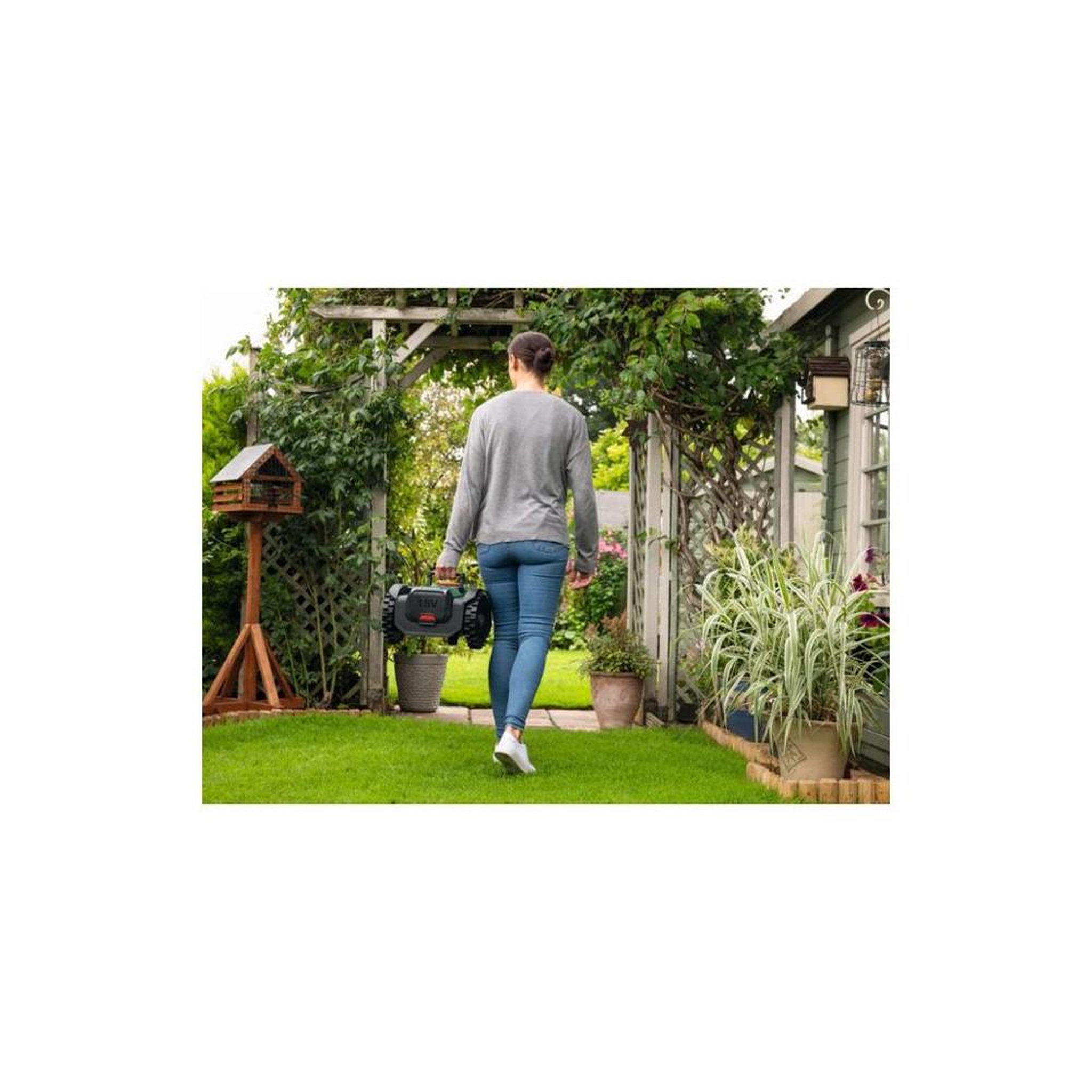 Voir la diapositive 2 : BOSCH Robot tondeuse électrique 18 v 200 m² 18 cm, hauteur 20 à 60 mm, spotmow, smartvision