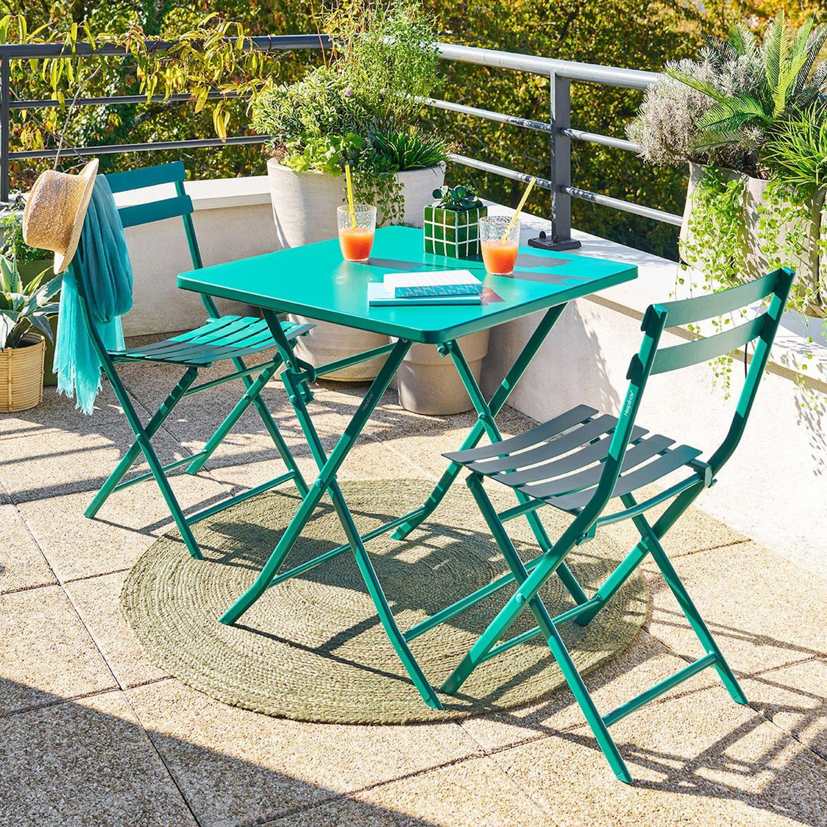 HESPERIDE Table de jardin pliante carrée 2 places GREENSBORO