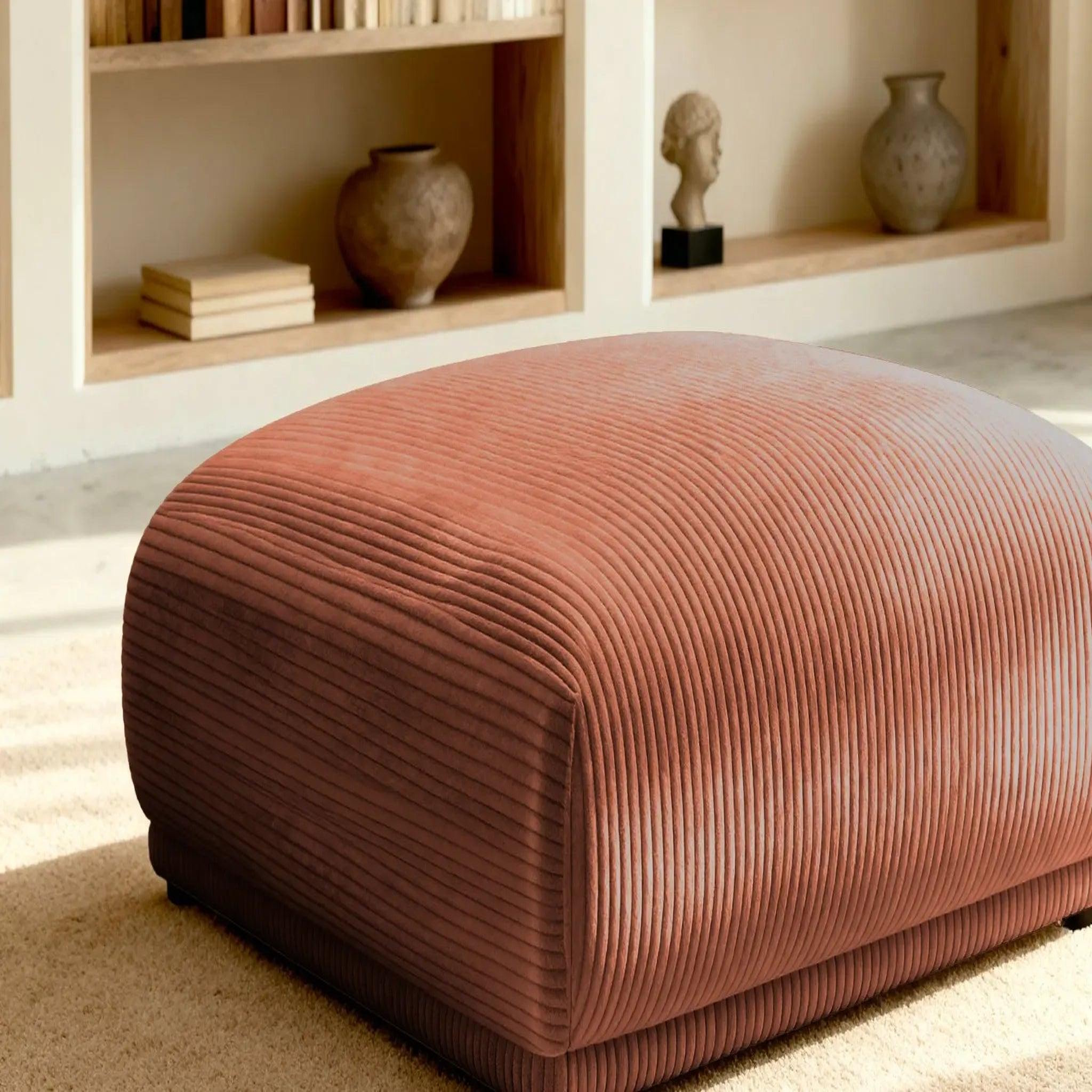 Voir la diapositive 4 : CASANOVA PARIS Rosalie - pouf velours cotelé