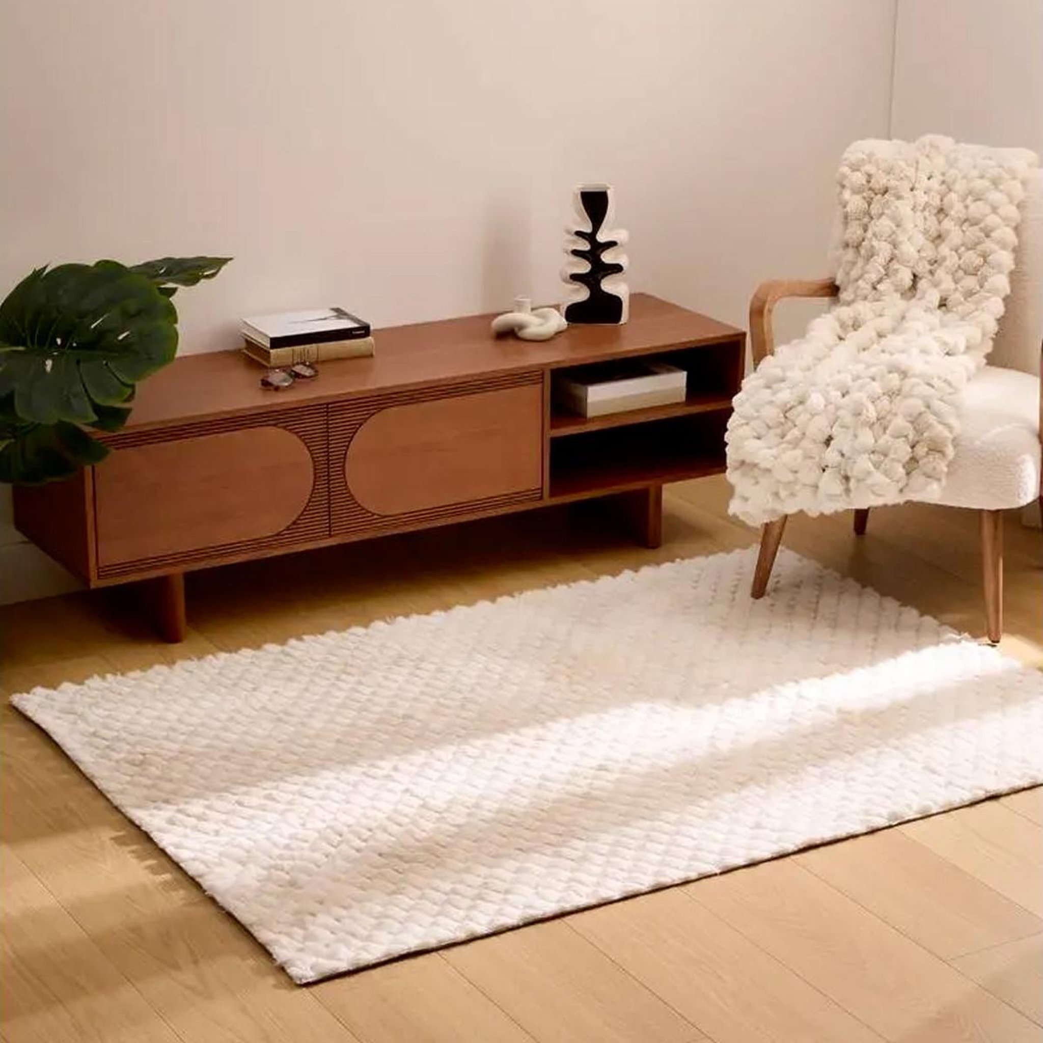 Voir la diapositive 4 : ATMOSPHERA Tapis imitation fourrure  adriel  120x170cm beige