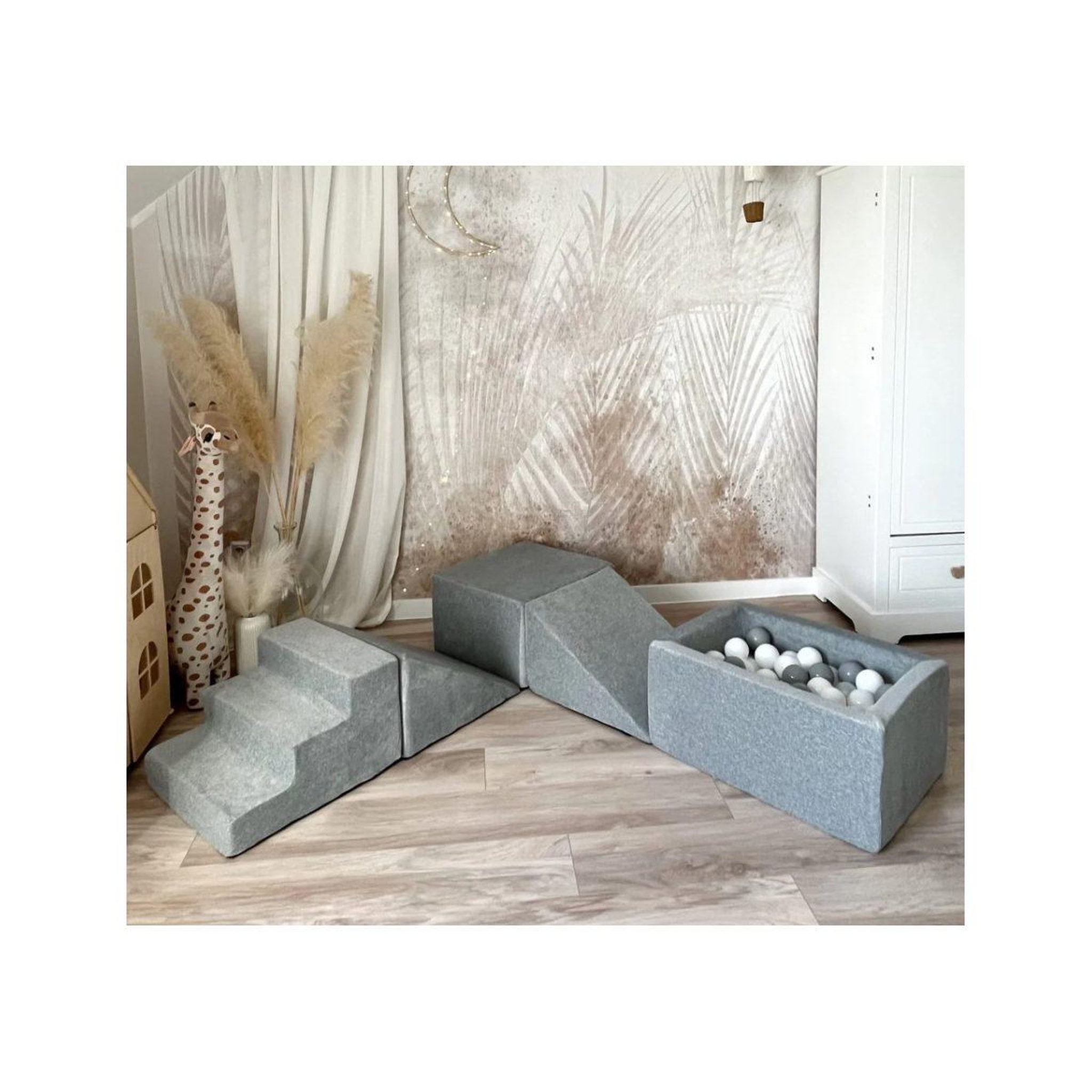 Voir la diapositive 2 : MONIO FOR KIDS Jeu en mousse 5 éléments avec mini piscine à balles velours gris