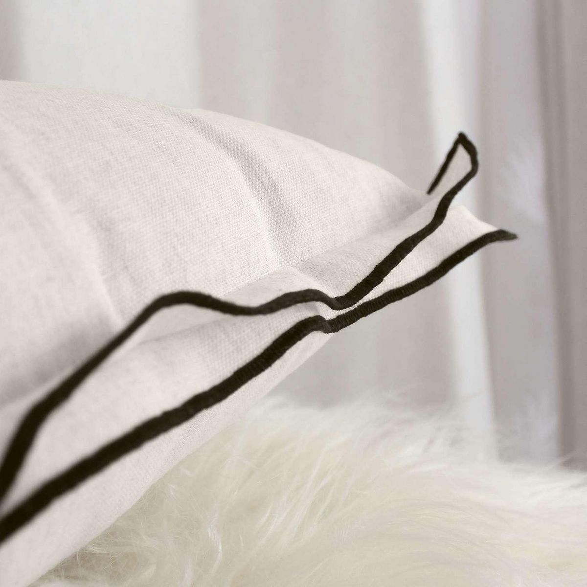 TOILINUX Coussin imprimé cœurs Epicéa