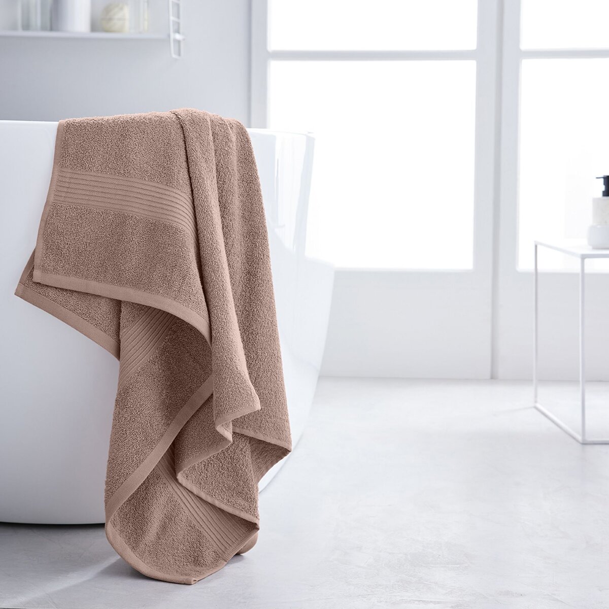 TODAY Maxi drap de bain uni en coton 450 g/m²