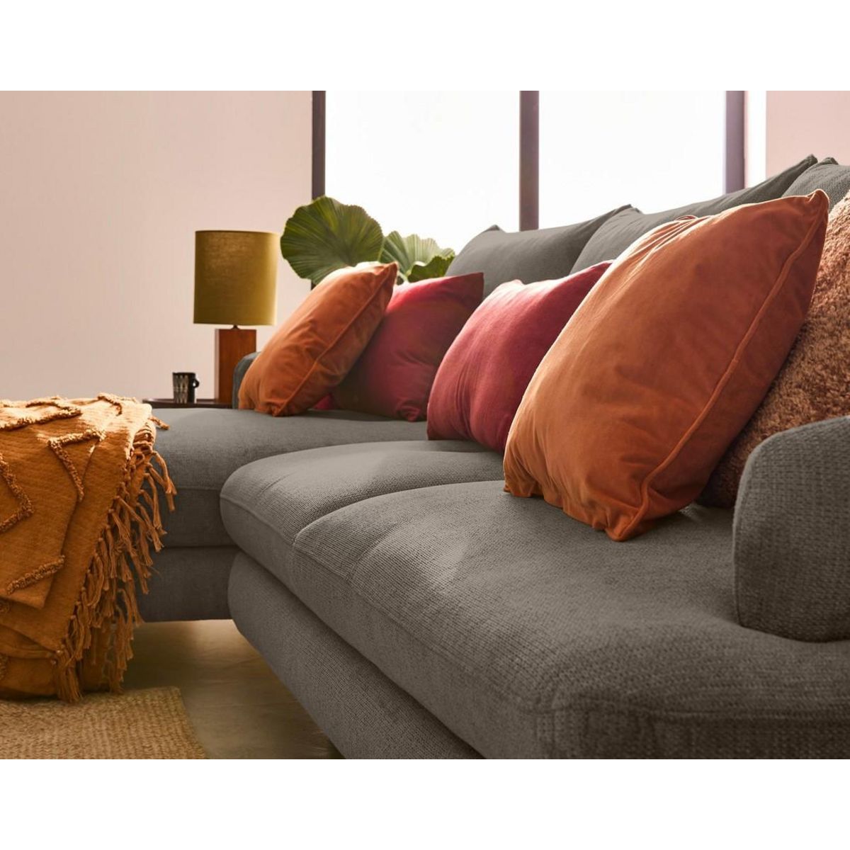 LISA DESIGN Ninon - canapé d'angle gauche 4 places convertible avec coffre en tissu texturé