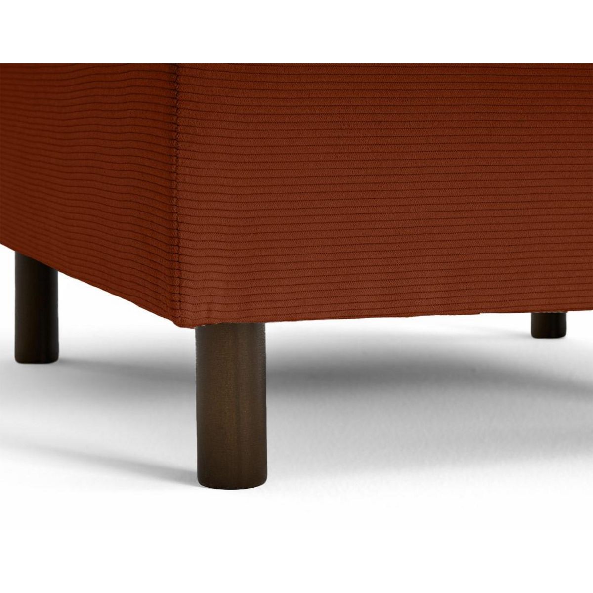 LISA DESIGN Jake - pouf en velours côtelé - pieds bois foncé