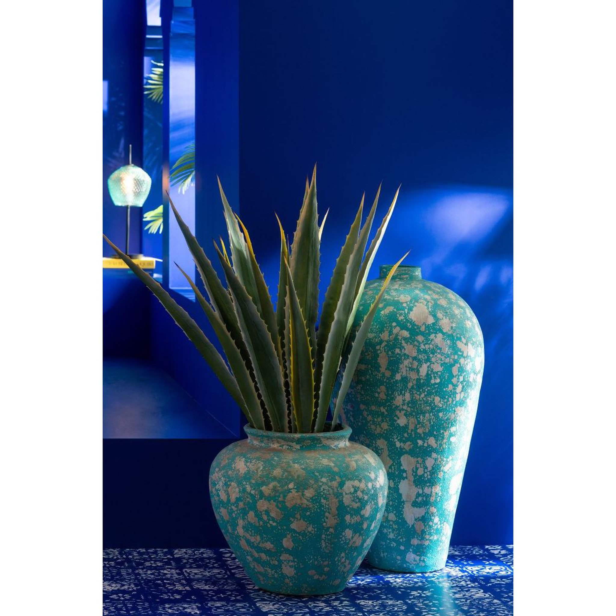Voir la diapositive 5 : J-LINE Pot Antique Rond en Ciment  Mack  60cm Bleu Azur