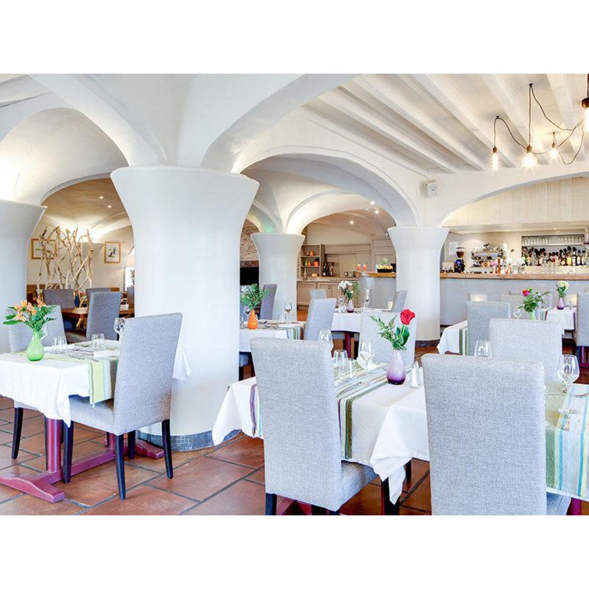 Smartbox Journée relaxante avec déjeuner et accès à l'espace détente près de Perpignan - Coffret Cadeau Bien-être