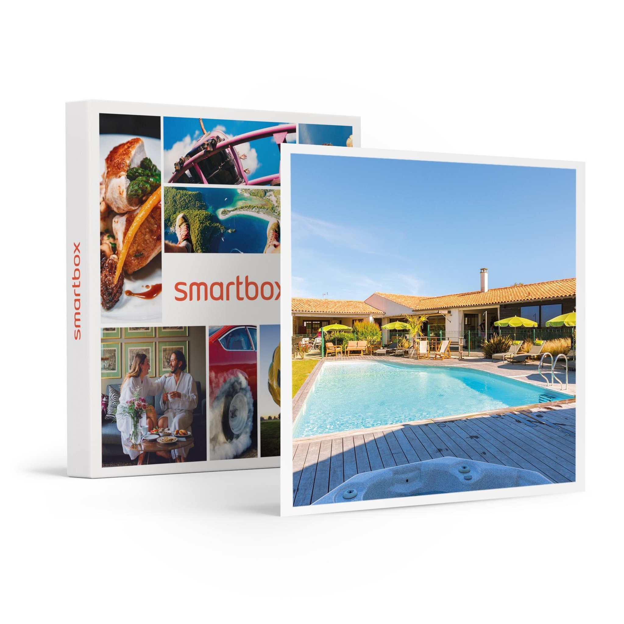 Voir la diapositive 1 : Smartbox Séjour détente 4* sur l'île de Ré avec séance au spa - Coffret Cadeau Séjour