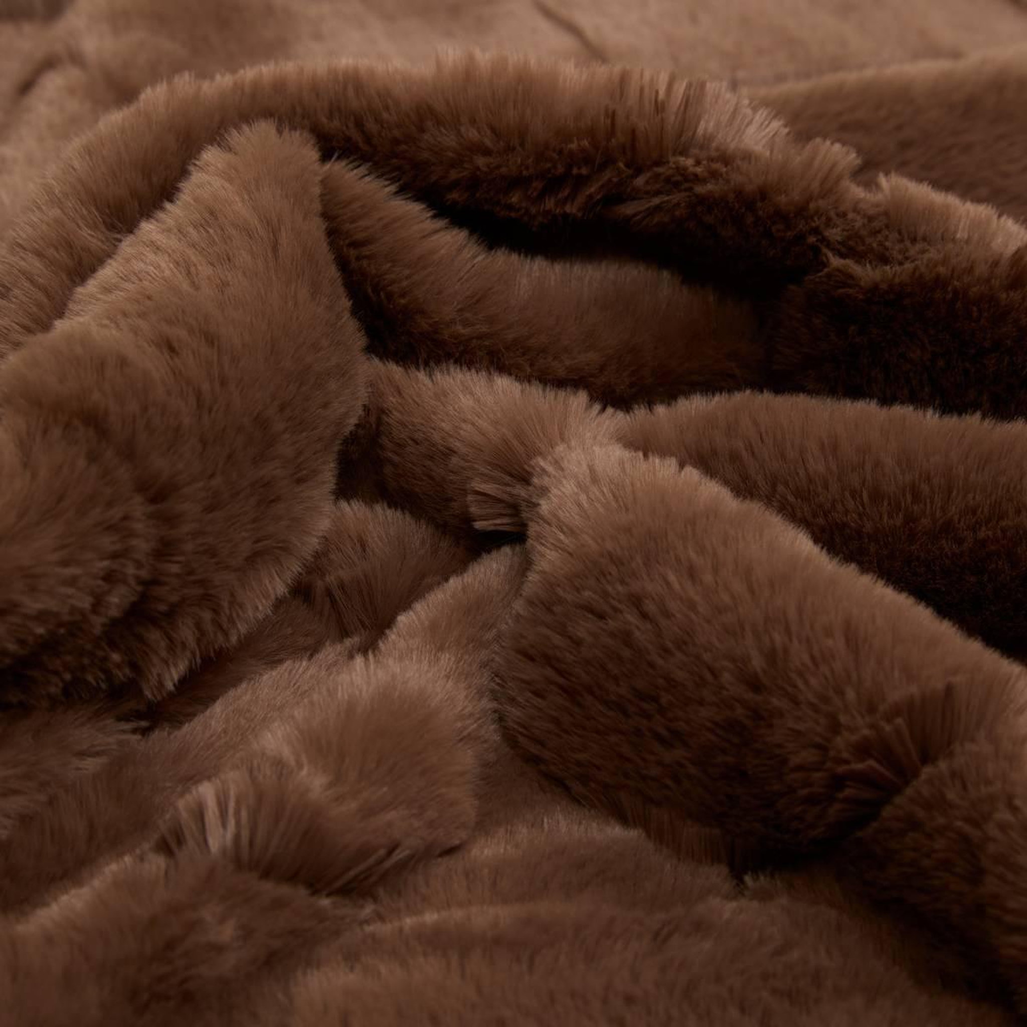 Voir la diapositive 3 : ATMOSPHERA Plaid imitation fourrure  nalia  180x230cm marron tonka