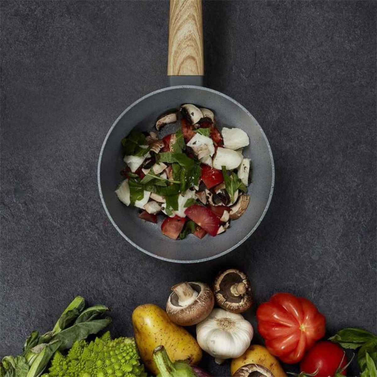 Paris Prix Casserole Aluminium  Forgé  20cm Gris