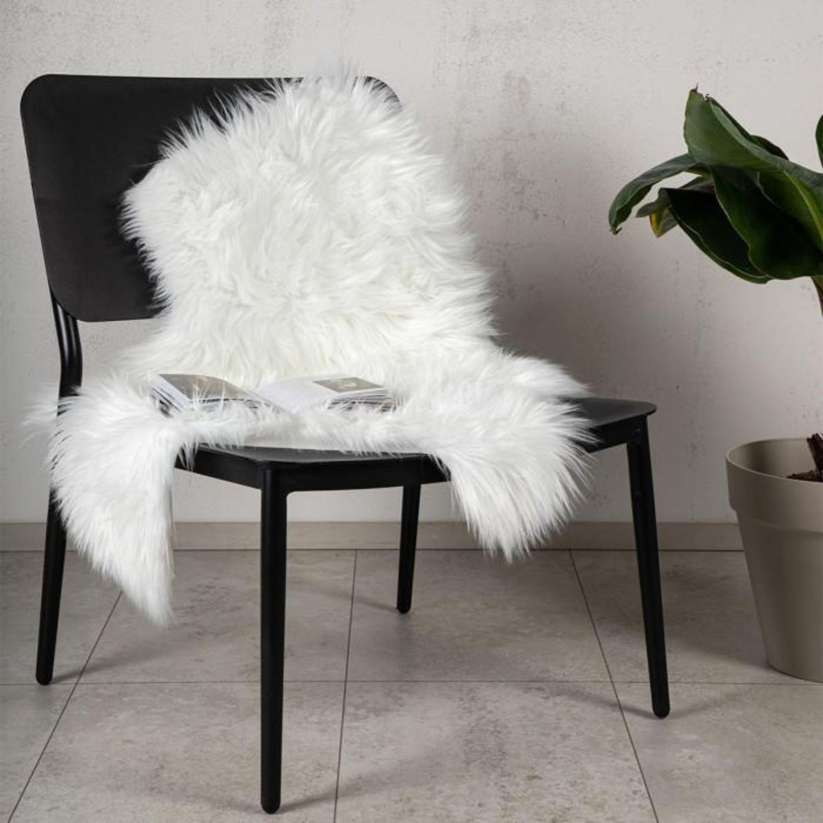 Paris Prix Tapis Imitation Fourrure  Katy  60x90cm Blanc