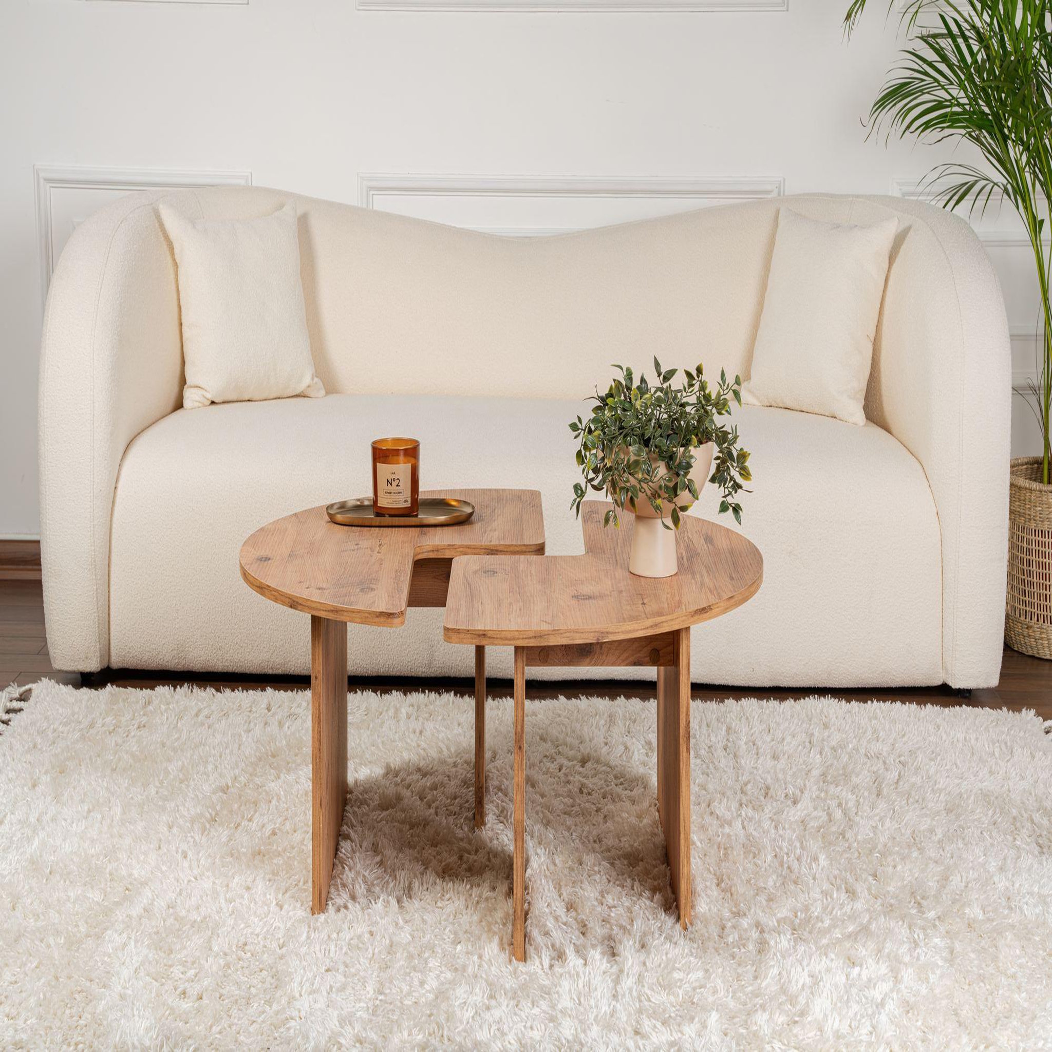 Voir la diapositive 3 : Habitat et Jardin Table basse en bois  moira  90 x 90 x 41 cm - pin atlantique