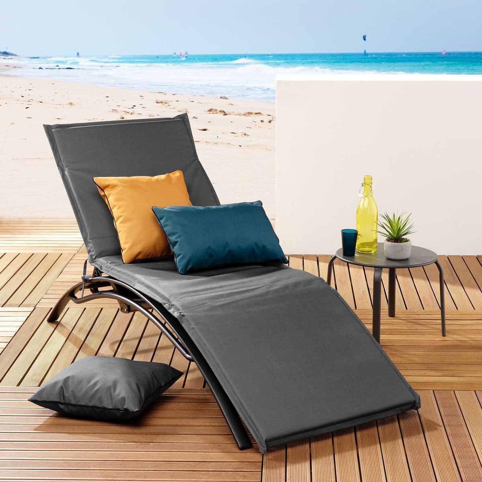 Voir la diapositive 4 : Douceur d'Intérieur Matelas bain de soleil  siesta  64x190cm gris