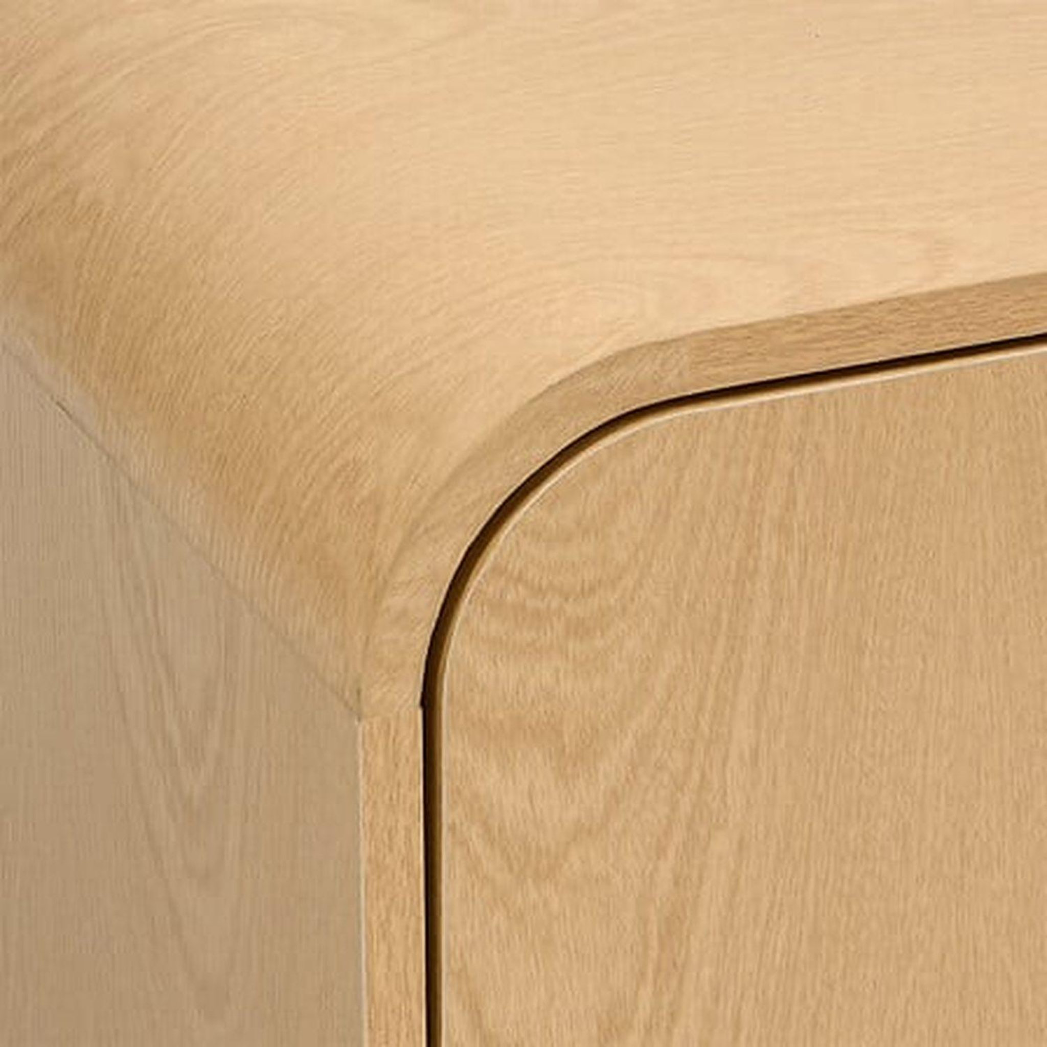 Voir la diapositive 4 : ATMOSPHERA Meuble TV 2 portes 1 étagère effet bouleau LEE - Beige