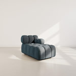 LISA DESIGN Ruby - module d'assise méridienne droite en velours texturé. Coloris disponibles : Bleu, Orange, Gris, Noir, Beige