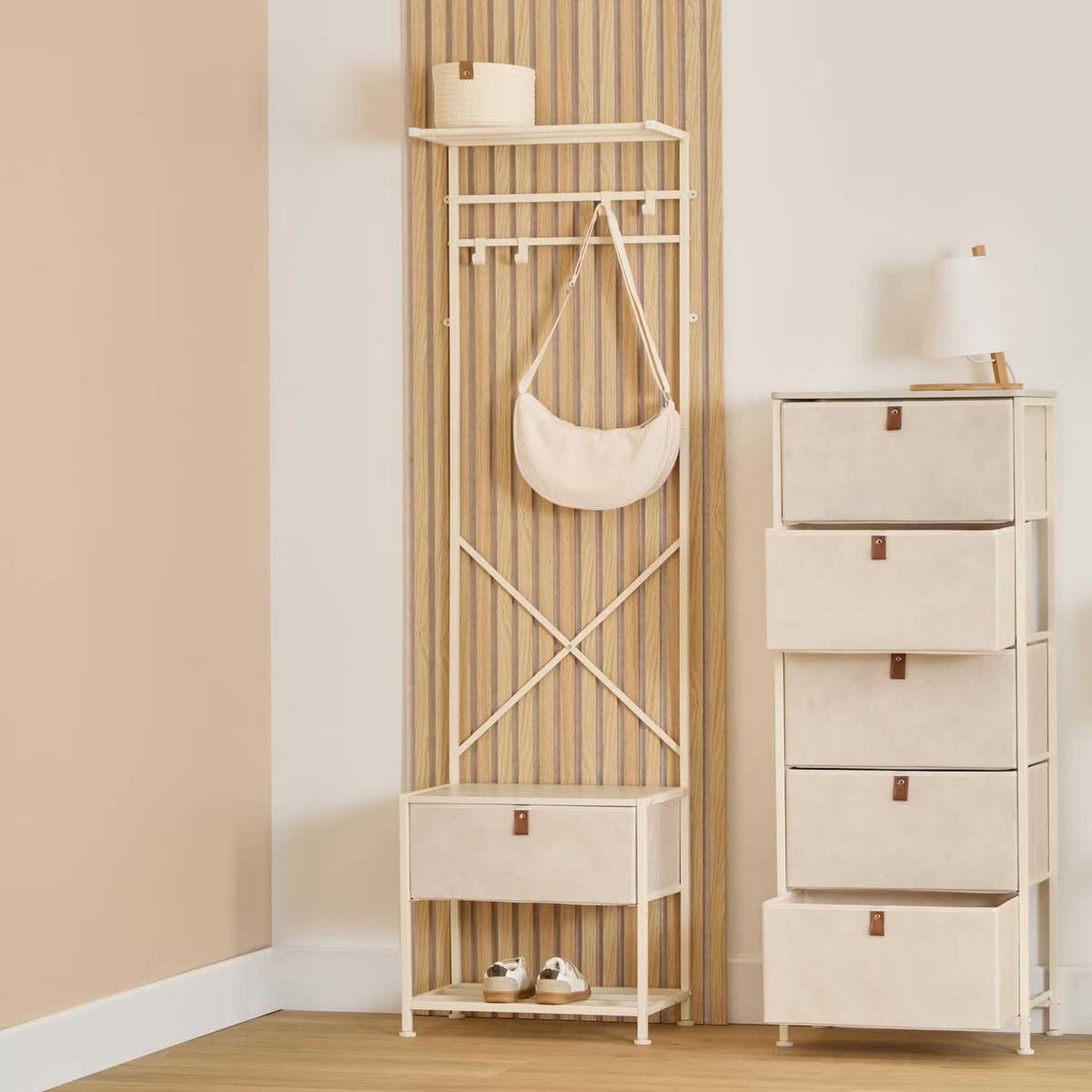 Voir la diapositive 4 : FIVE Meuble de Rangement 5 Tiroirs  Tissa  114cm Beige