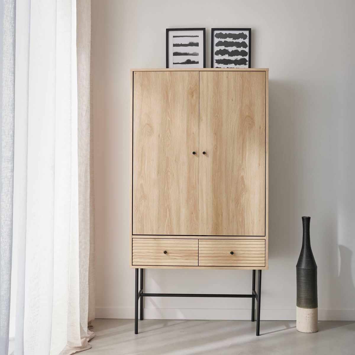 SWEEEK Armoire dressing effet bois rainuré 2 portes. 2 tiroirs. 3 étagères. buffet haut. vaisselier