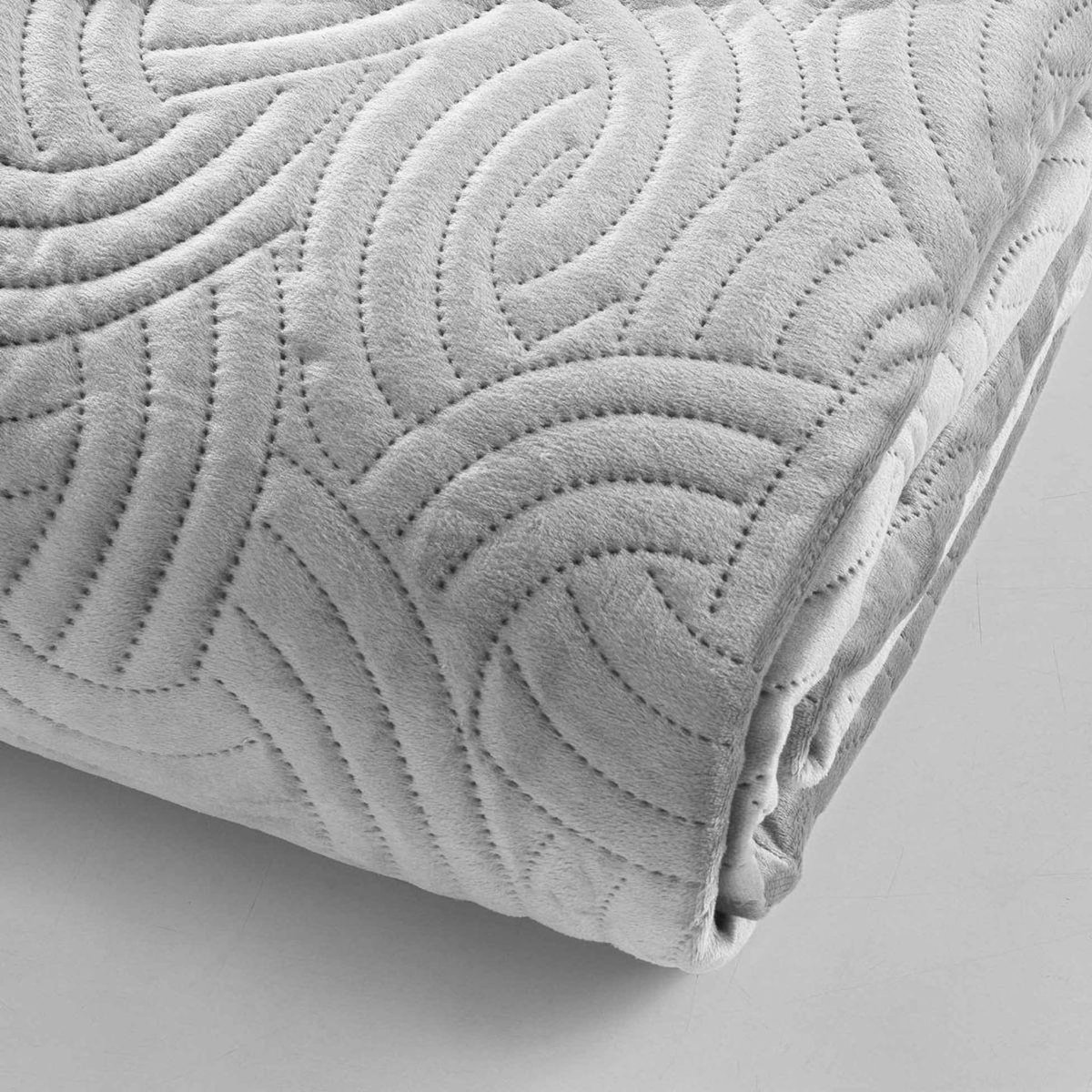 Paris Prix Couvre-Lit & 2 Housses de Coussin  Solange  240x260cm Gris