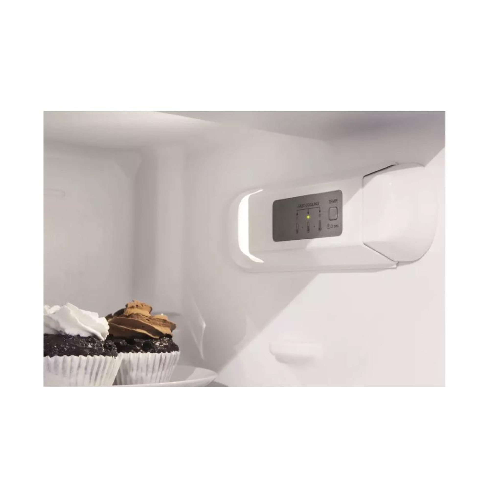 Voir la diapositive 4 : Indesit Réfrigérateur combiné intégrable à glissières 273l - bi18dc2