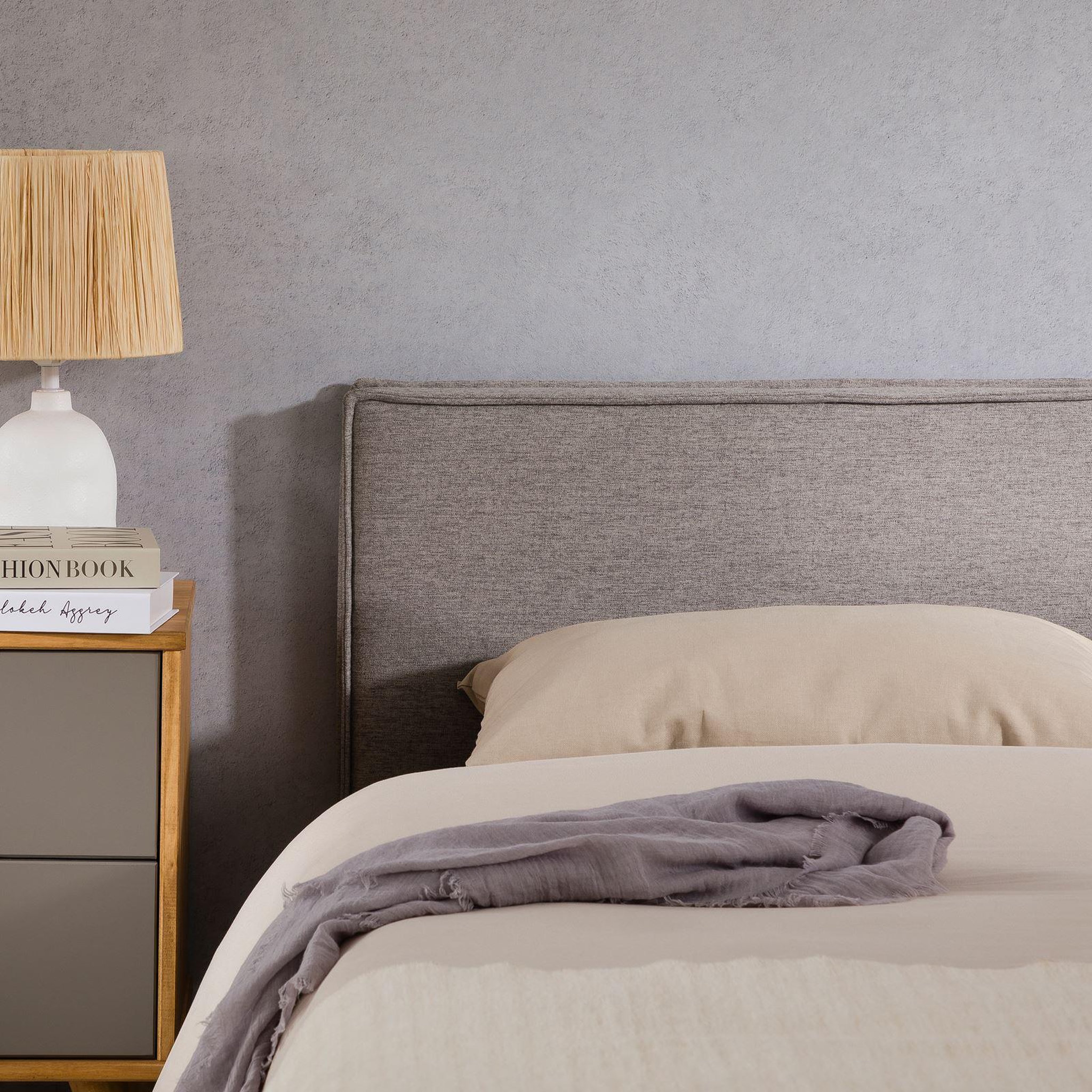 Voir la diapositive 5 : IDIMEX Tête de lit KLAO 160 sur pieds, en tissu