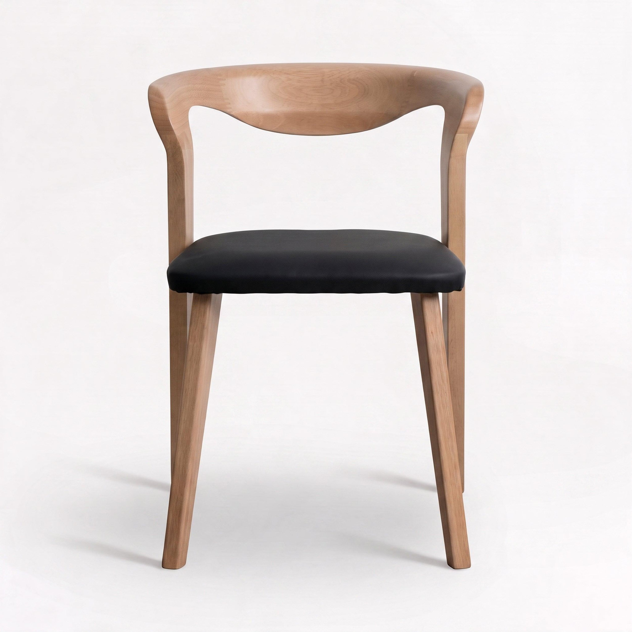 Voir la diapositive 5 : MAISON PAVANE Chaise en bois d'hévéa blond et cuir synthétique noir-Vega