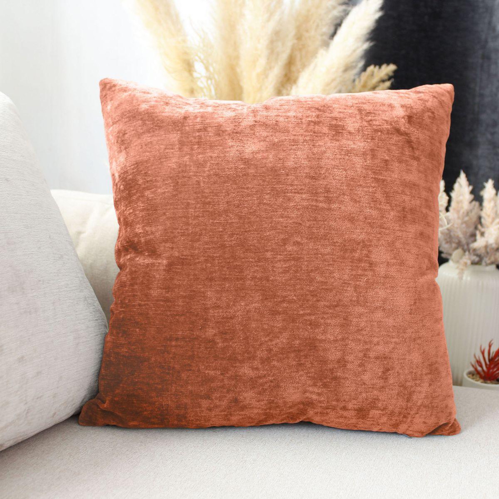 Voir la diapositive 2 : ENJOY HOME Coussin déco en velours  velvet  40x40cm cuivre