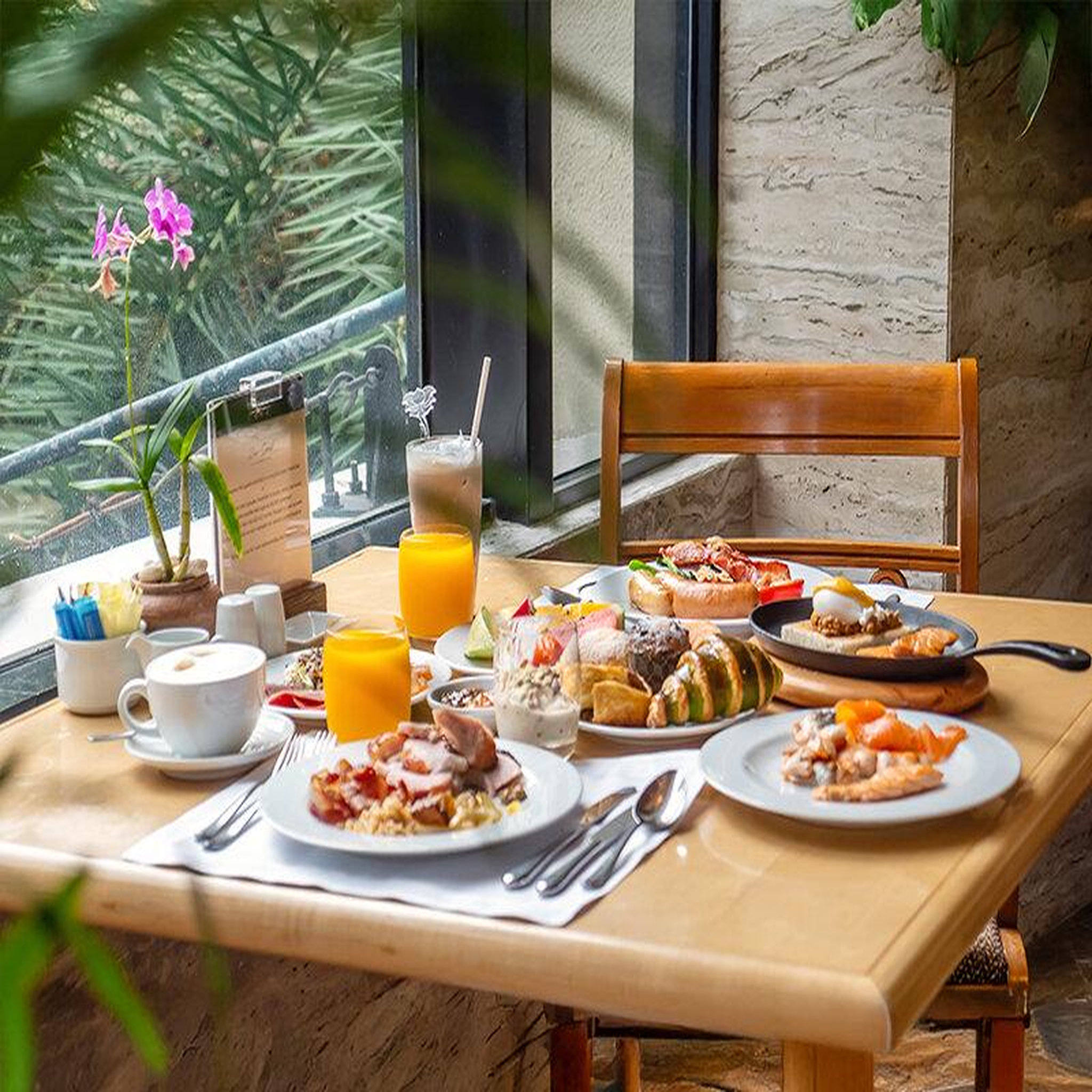 Voir la diapositive 3 : Smartbox Coffret cadeau pour Maman : un séjour d'exception de 2 jours en hôtel 5* - Coffret Cadeau Séjour
