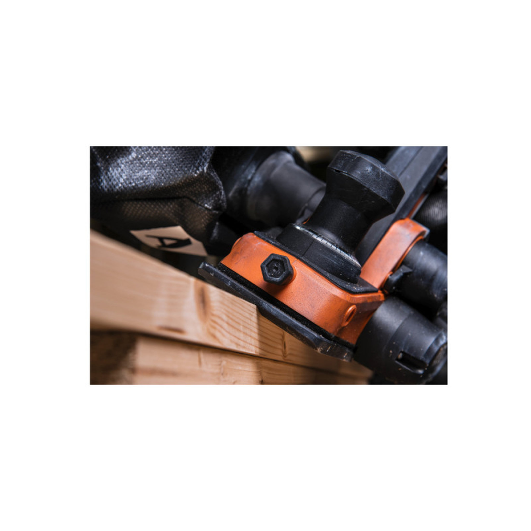Voir la diapositive 4 : AEG Rabot AEG 18V Brushless 82mm - Sans batterie ni chargeur BHO18BL-0