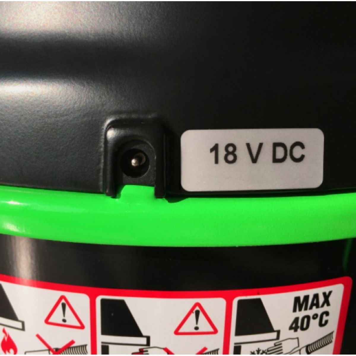 LAVOR Aspirateur sans fil 18V - Poussière, cendres et souffleur