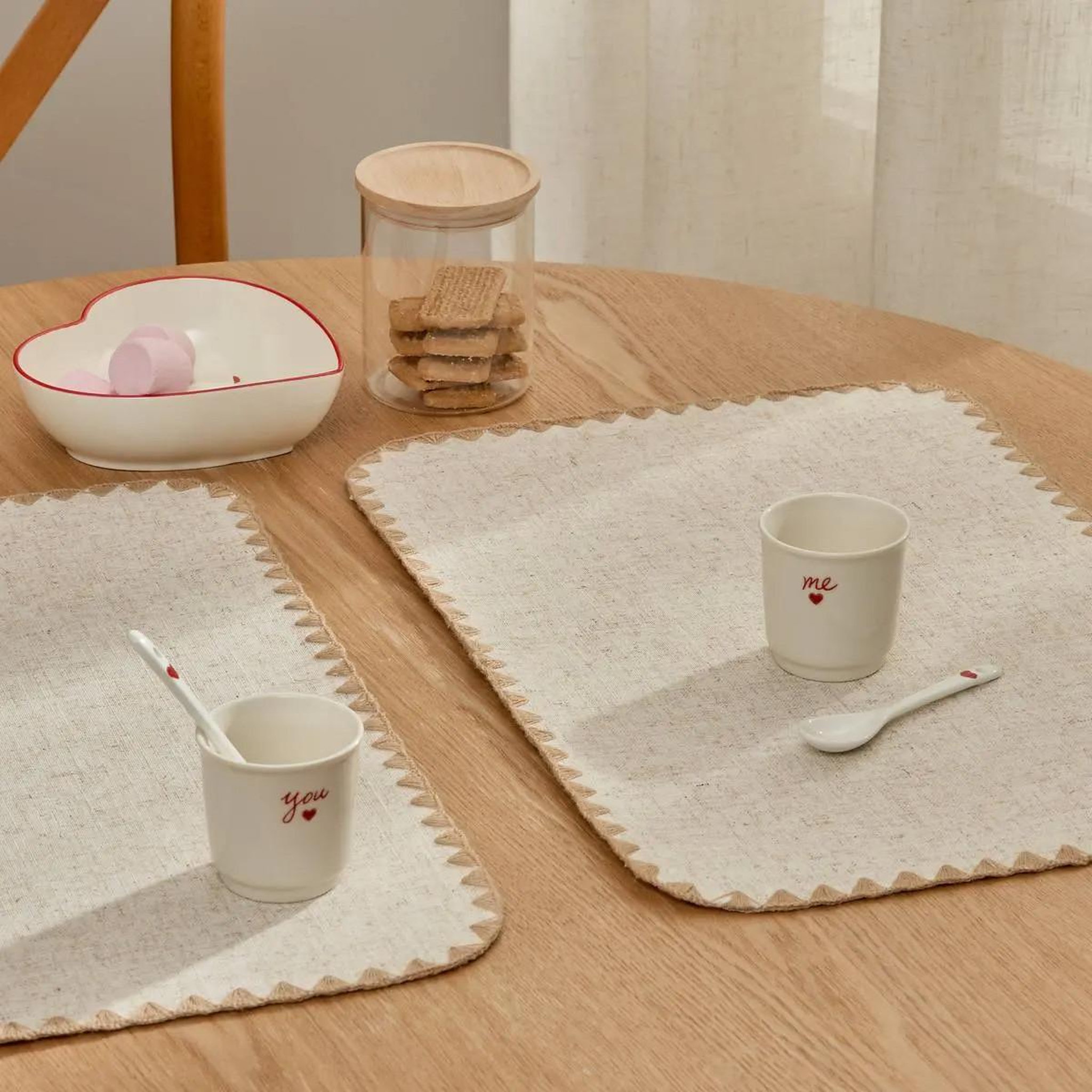 Voir la diapositive 4 : SECRET DE GOURMET Coffret 2 tasses à café  valentine  10cl blanc