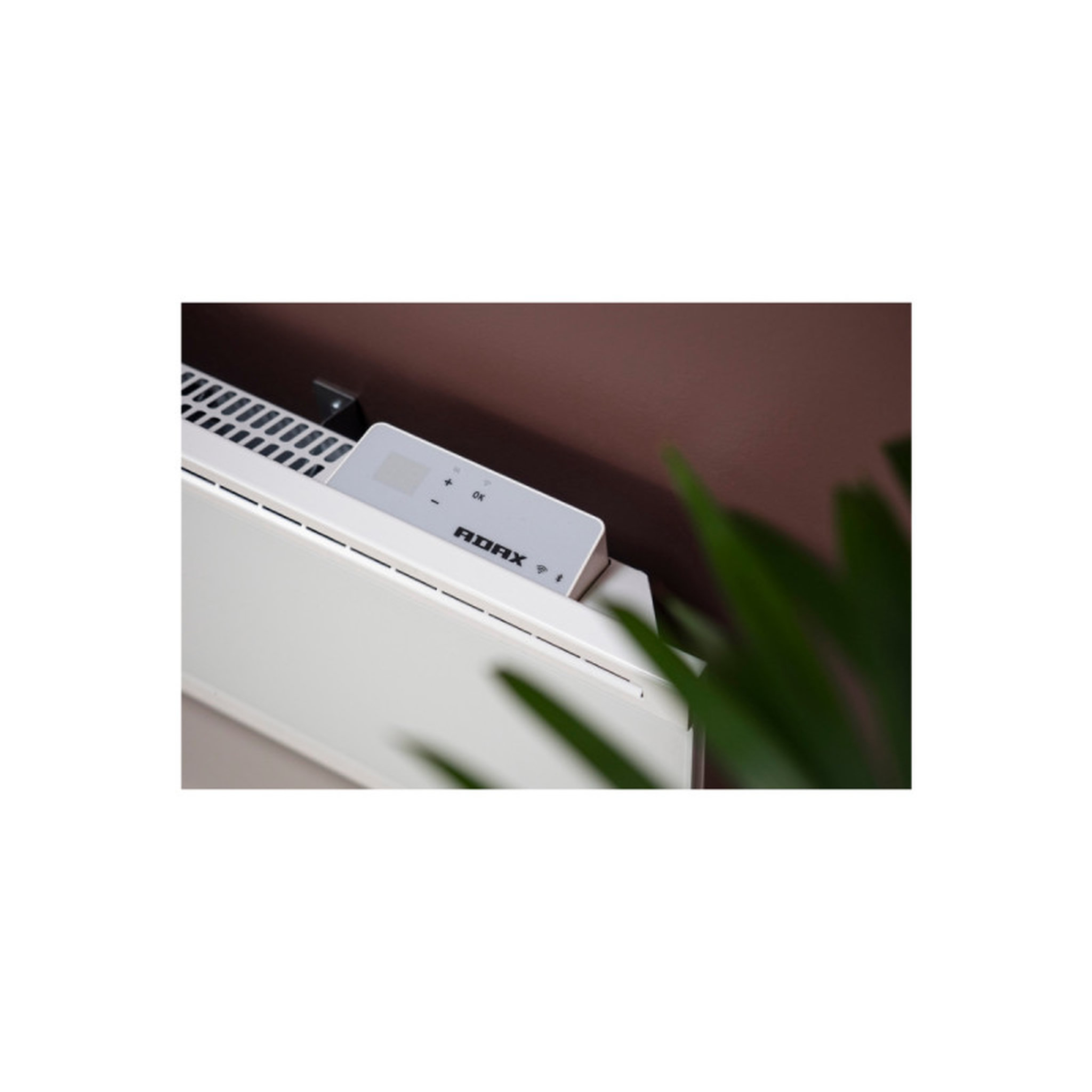 Voir la diapositive 4 :  Radiateur électrique ADAX Connecté - Blanc - 800 W - 750x330x91mm - Famn H 08 KWT