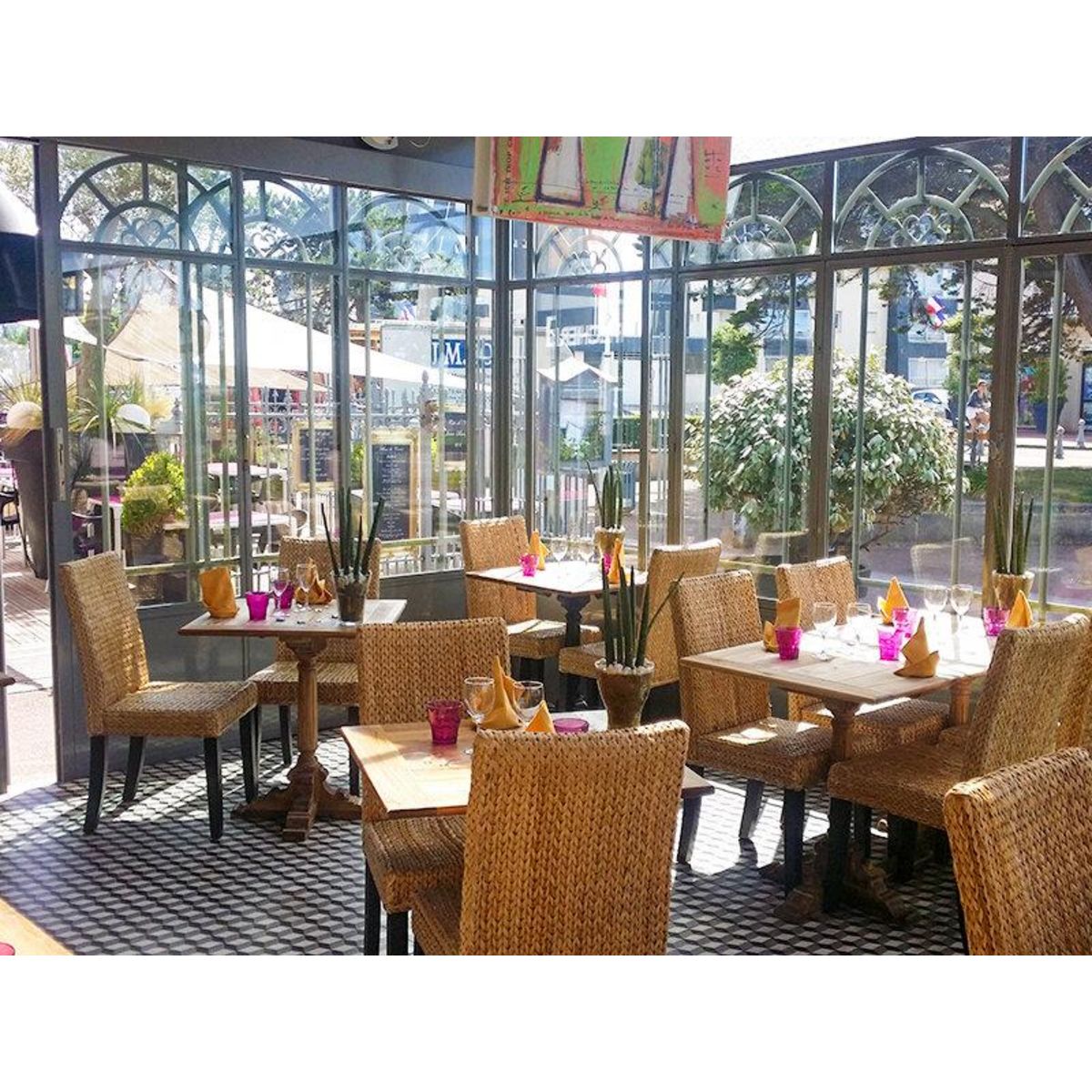 Smartbox 2 jours romantiques avec dîner dans un hôtel en bord de mer près de Caen - Coffret Cadeau Séjour