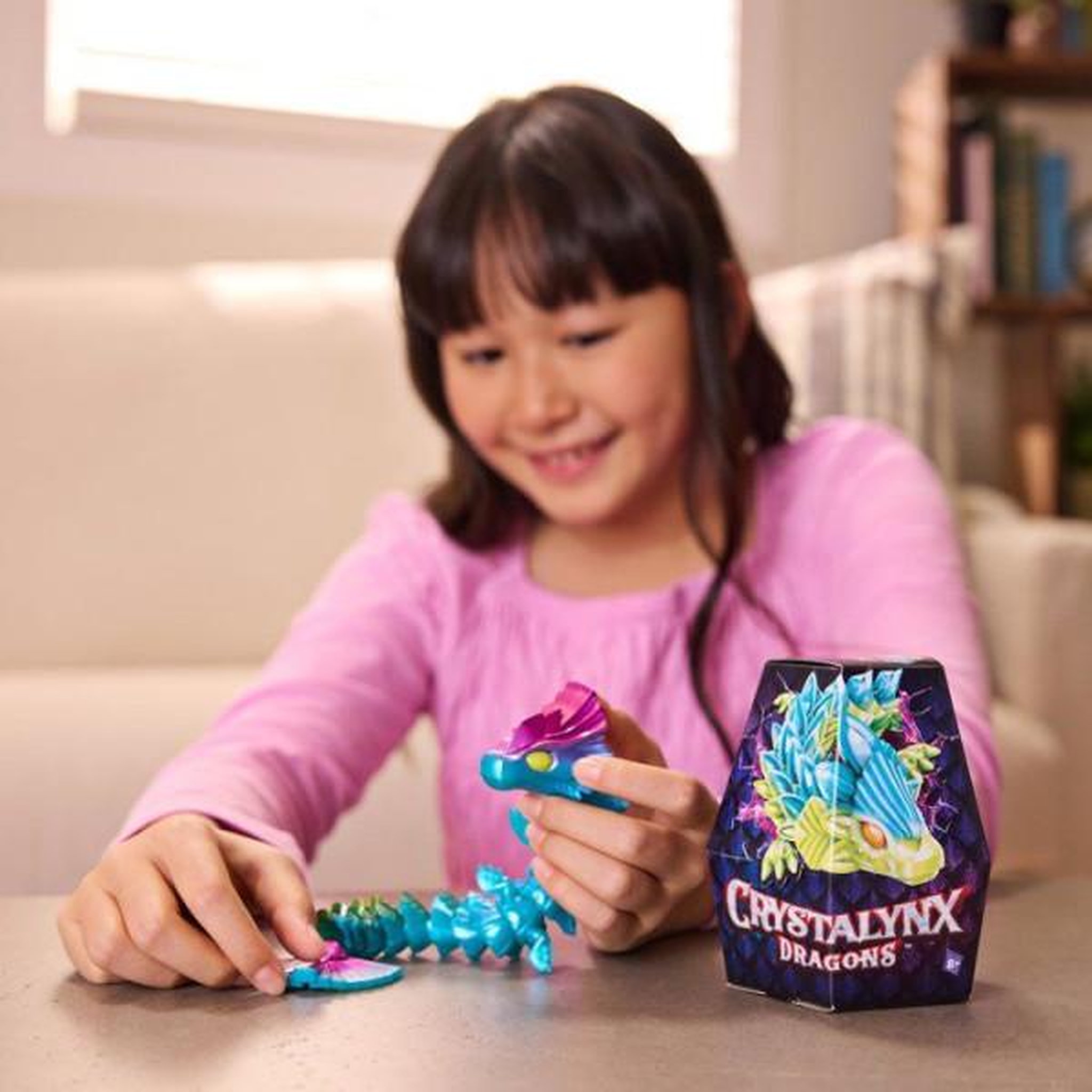 Voir la diapositive 2 : Spin Master Mini dragon - Modele aléatoire - Crystalynx Dragons