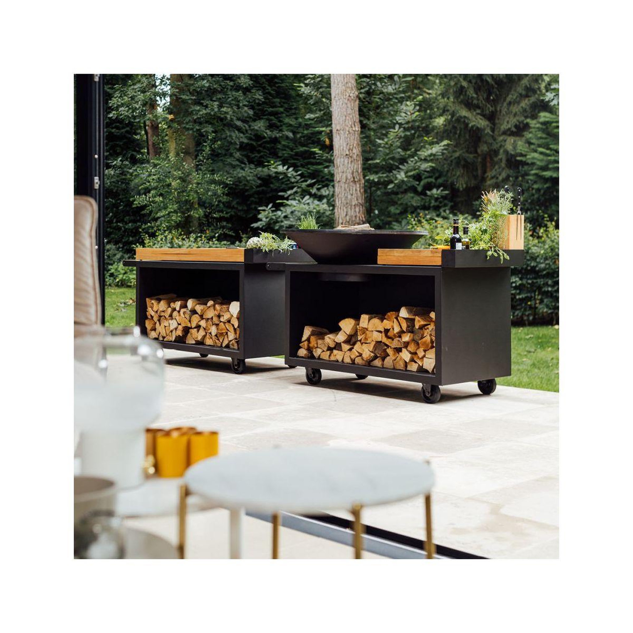 Voir la diapositive 4 : OFYR Brasero island black 100 pro teak wood oi4b100w