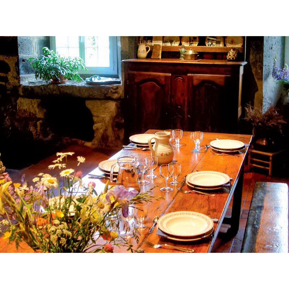 Smartbox 3 jours de charme en chambre d'hôtes avec dîner 4 plats au cœur de l'Auvergne - Coffret Cadeau Séjour