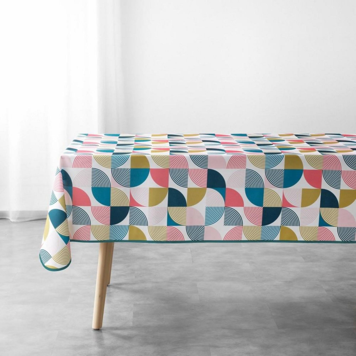 Douceur d'Intérieur Nappe rectangulaire antitache 150x240 cm Rythmo rose