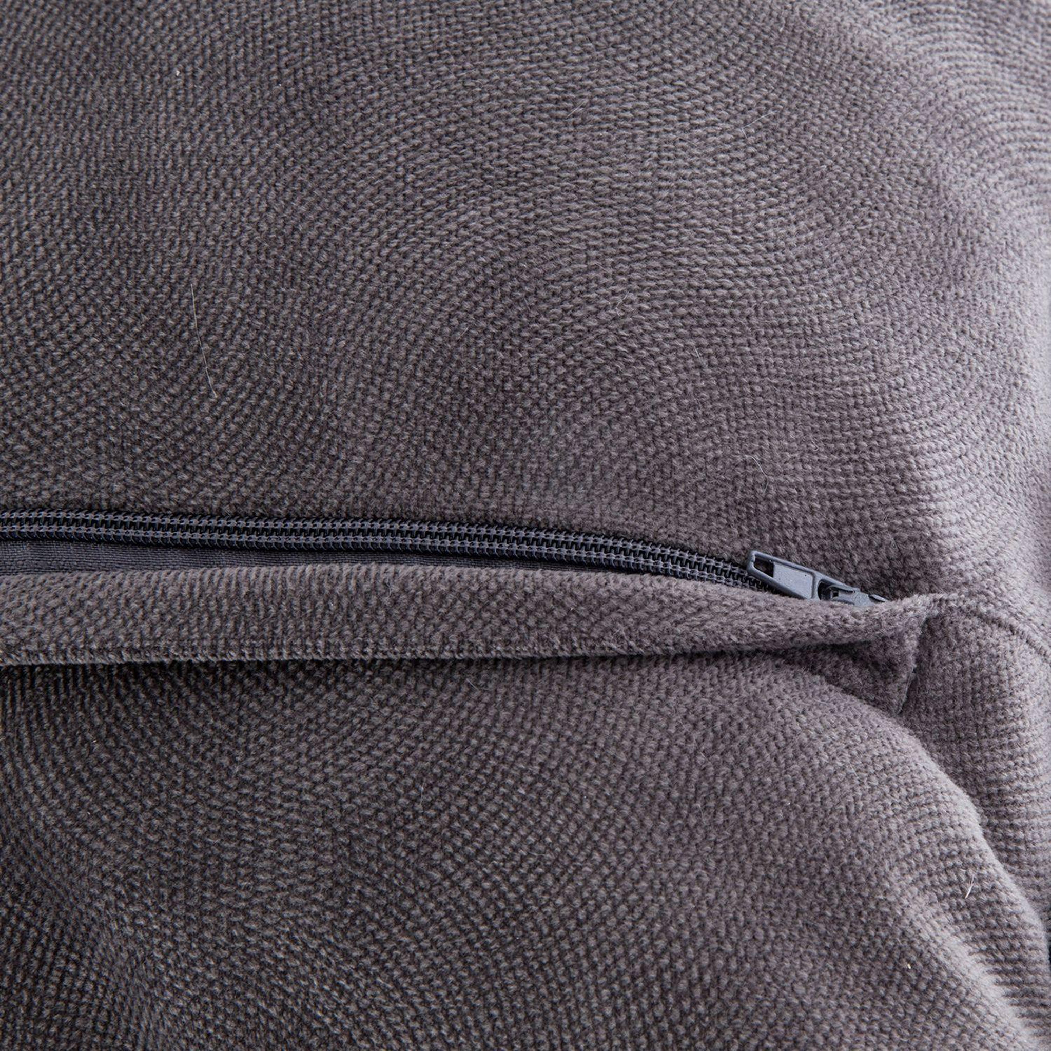 Voir la diapositive 3 : ATMOSPHERA Coussin Lilou déhoussable effet velours en polyester