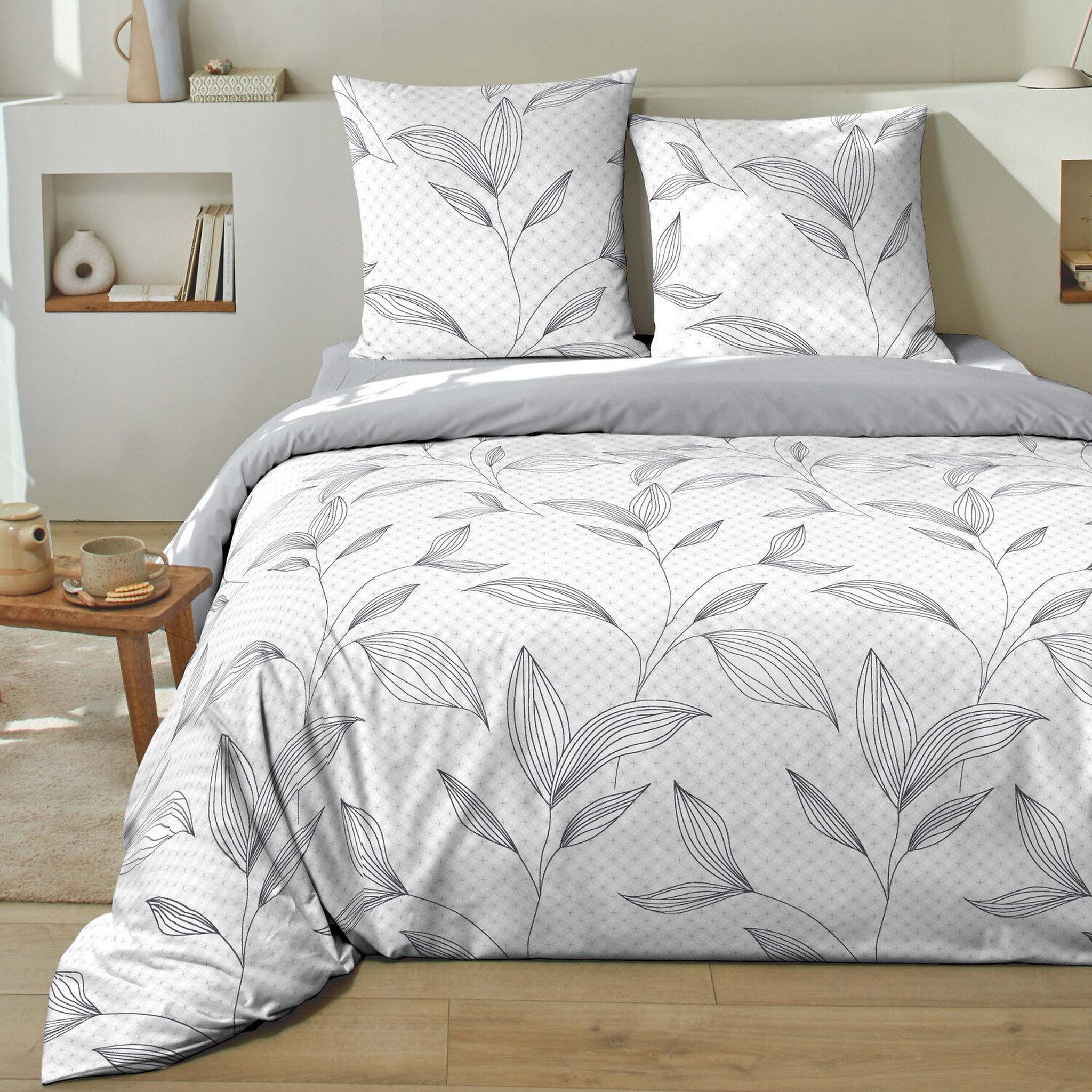 Voir la diapositive 2 : Home collection Parure housse de couette 100% coton 51 mikano