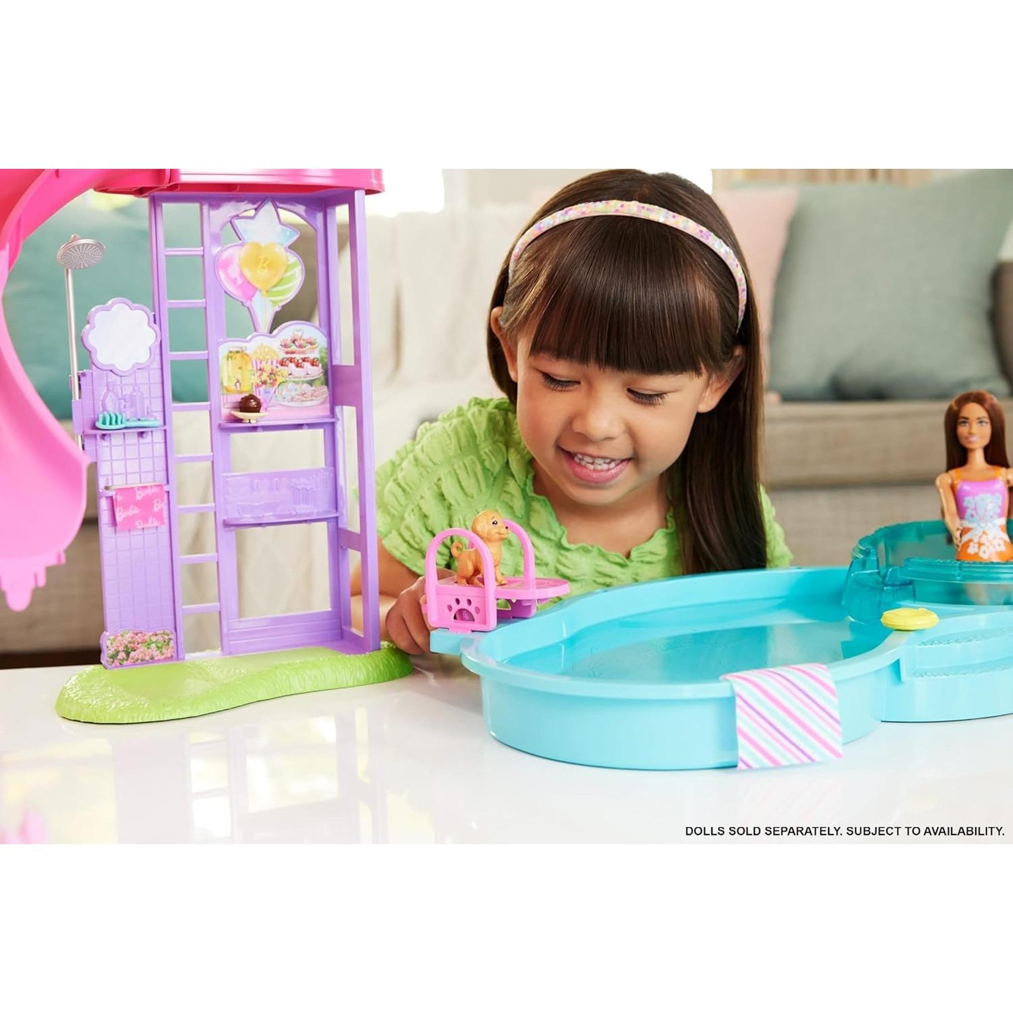 Voir la diapositive 3 : MATTEL Barbie - Coffret piscine de rêve avec 6 espaces de jeu